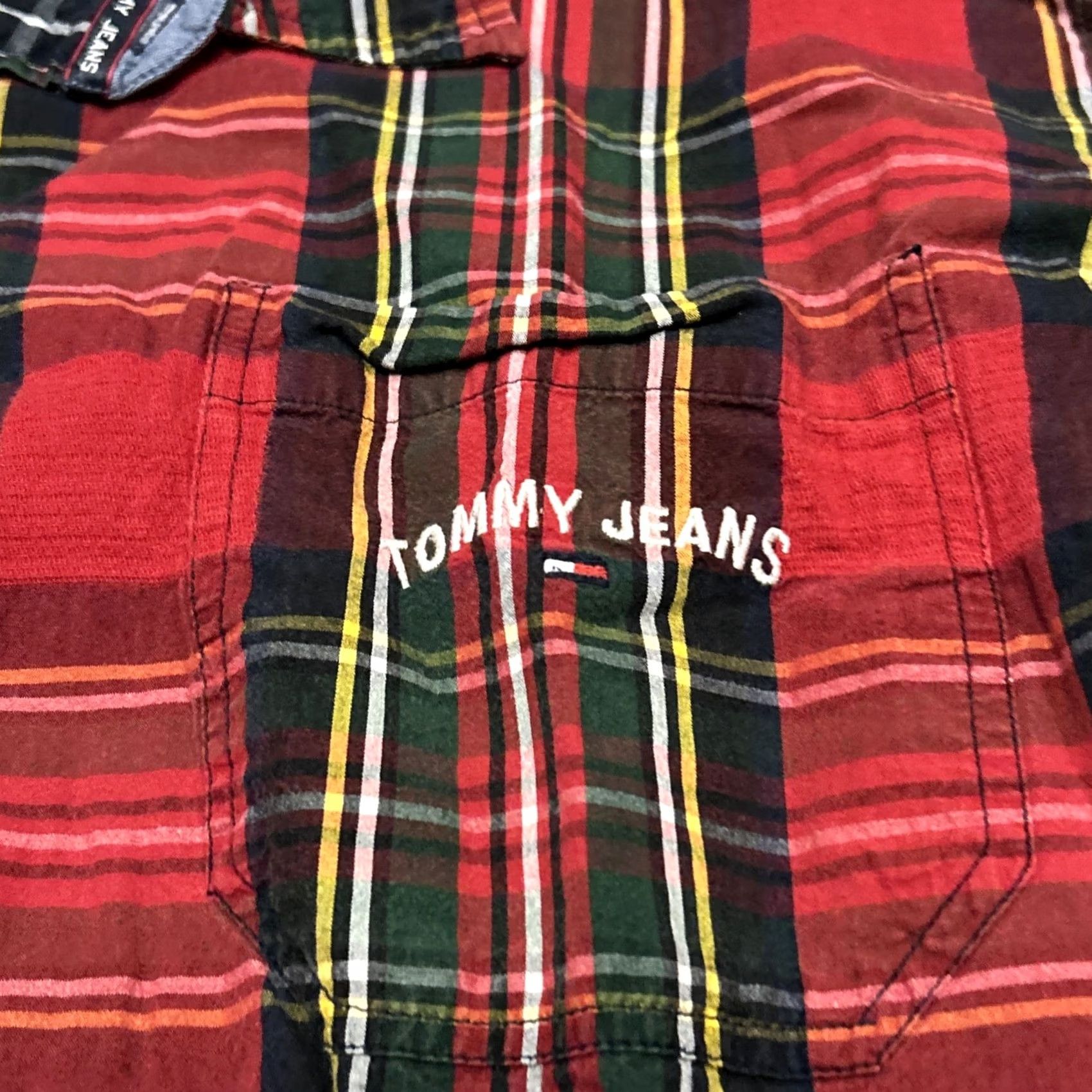 Tommy Hilfiger Tommy Hilfiger Shirt Button-Up Plaid Red Cotton 2XL Men’s Long Sleeve Button-Up Shirt Mens 2XL Red Plaid Cotton knit Classic Vintage: No Size US XXL / EU 58 / 5 - 2 Thumbnail