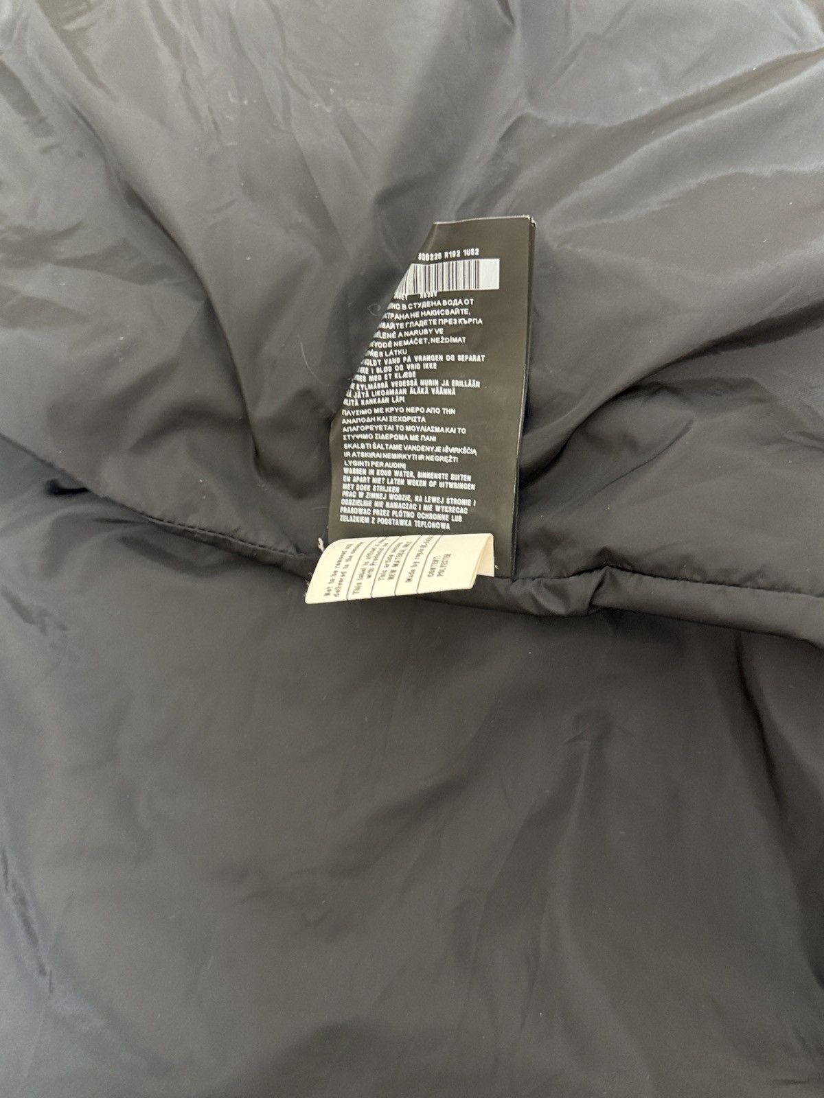 Prada Prada Nylon Vest Size US S / EU 44-46 / 1 - 12 Thumbnail