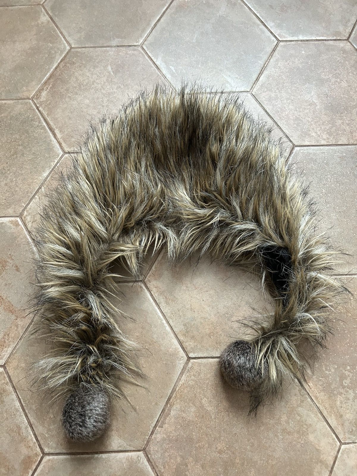 Japanese Brand GRAZY Y2K Faux Fur Fuzzy Beanie Ushanka Trapper Hat Japan Size ONE SIZE - 3 Thumbnail