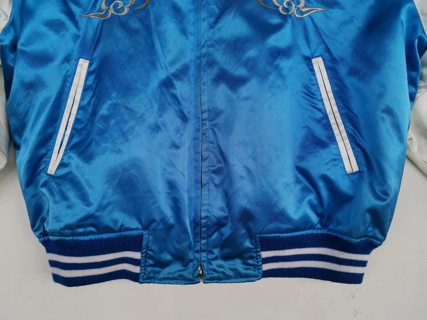 Japanese Brand Vintage!!! Sukajan Dragon Souvenir Embroidered Logo Jacket Size US L / EU 52-54 / 3 - 16 Thumbnail