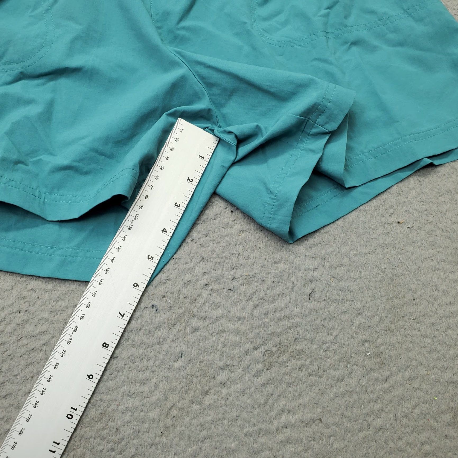 Vintage Columbia Womens XL Blue Sandy River Shorts Court Omn i Shield Bottom Swim Shorts NWT Size 40" / US 18 - 4 Thumbnail