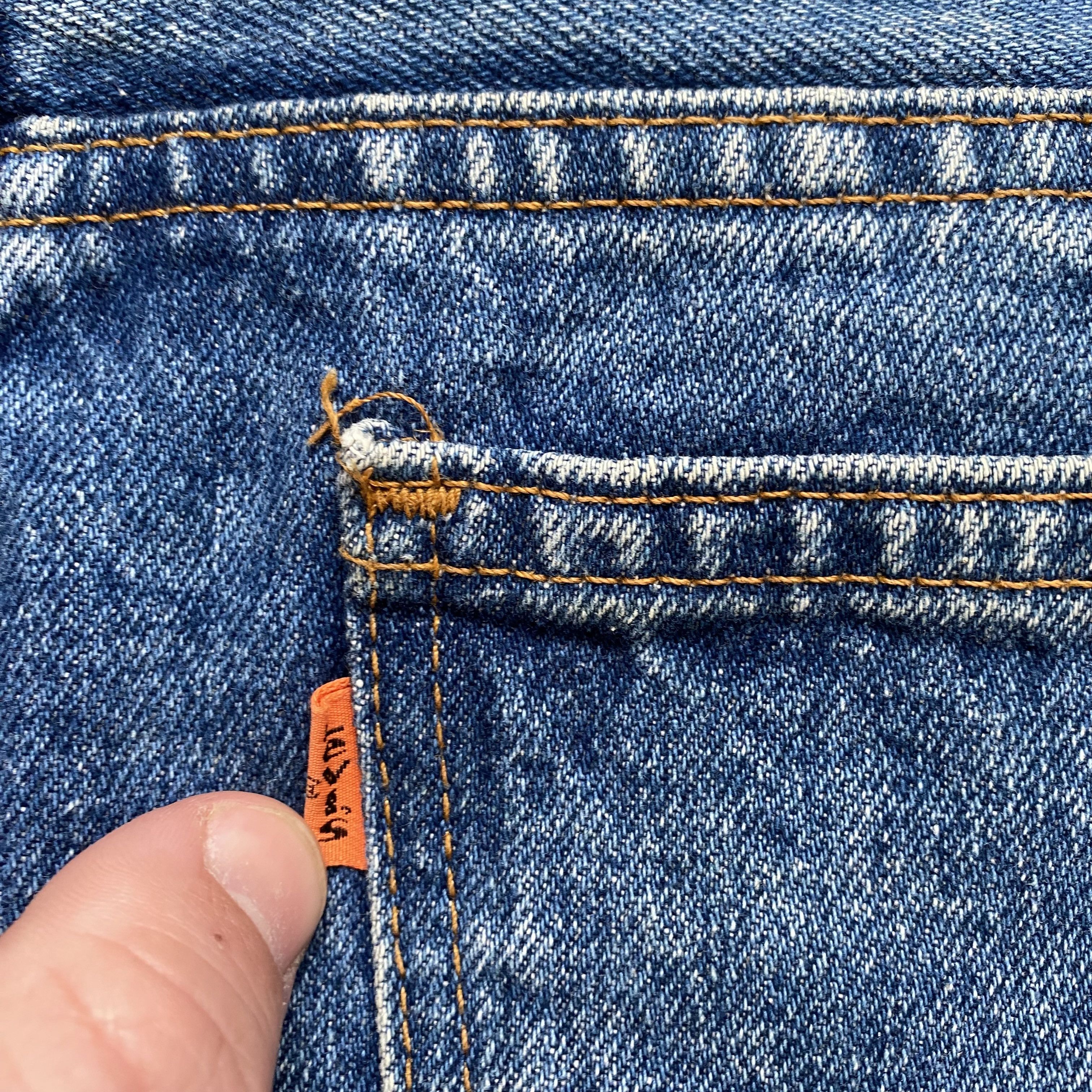 Levi's Vintage Clothing Vintage 70-80s Levis Orange tab Jeans Denim pants Made In UK Size US 32 / EU 48 - 13 Thumbnail