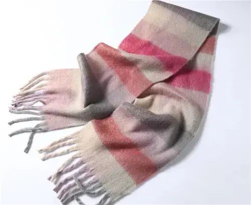 Japanese Brand Fashion Plaid Winter Hairy Bufanda Scarves Size ONE SIZE - 3 Thumbnail