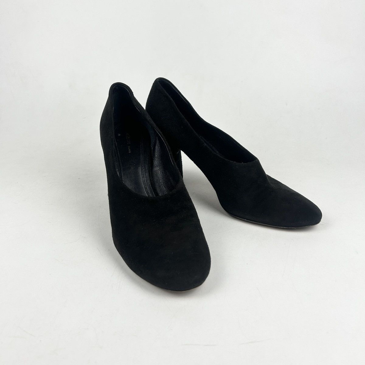 Celine Celine Phoebe Philo Black Suede Round-Toe Pumps Size US 9 / IT 39 - 2 Thumbnail
