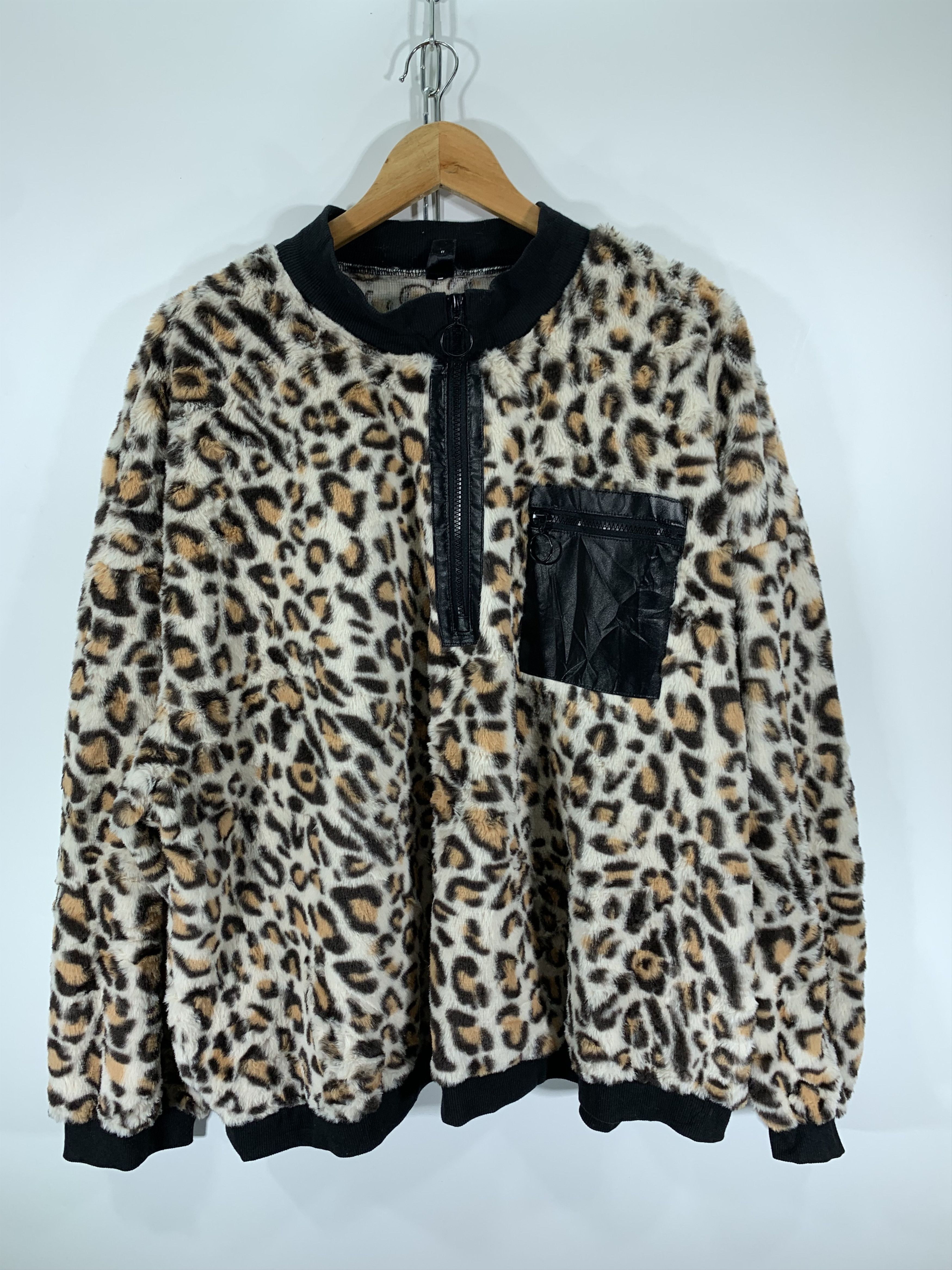 image of Shein Baggy Leorpad Fleece in Leopard, Men's (Size XL)