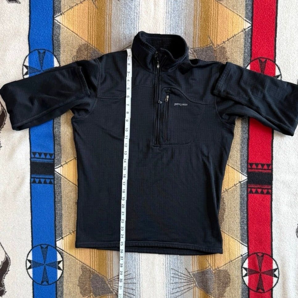 Patagonia VINTAGE Patagonia Regulator 1/4 Zip Fleece Pullover Men's Black M Pullover Zip Fleece Casual 90s Mens Size US M / EU 48-50 / 2 - 7 Thumbnail
