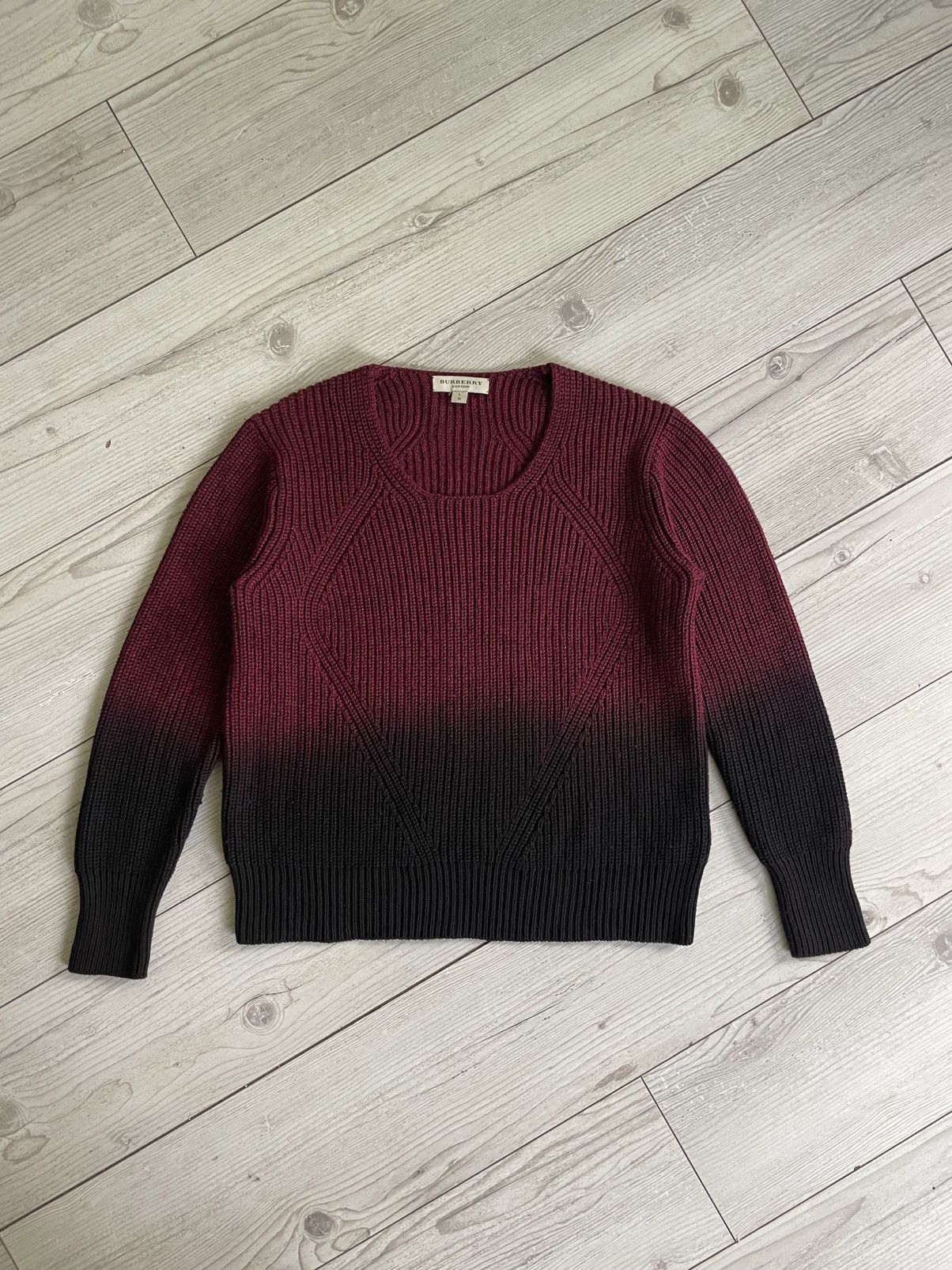 Burberry Burberry Knit Sweater Size L / US 10 / IT 46 - 1 Thumbnail