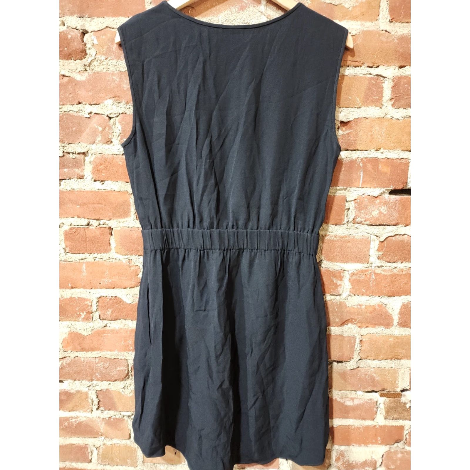 Theory Theory Womens Sleeveless Dress Midi Black M Viscose Blend Tank Dress 90s? No, Vintage: No Women Size M / US 6-8 / IT 42-44 - 2 Thumbnail