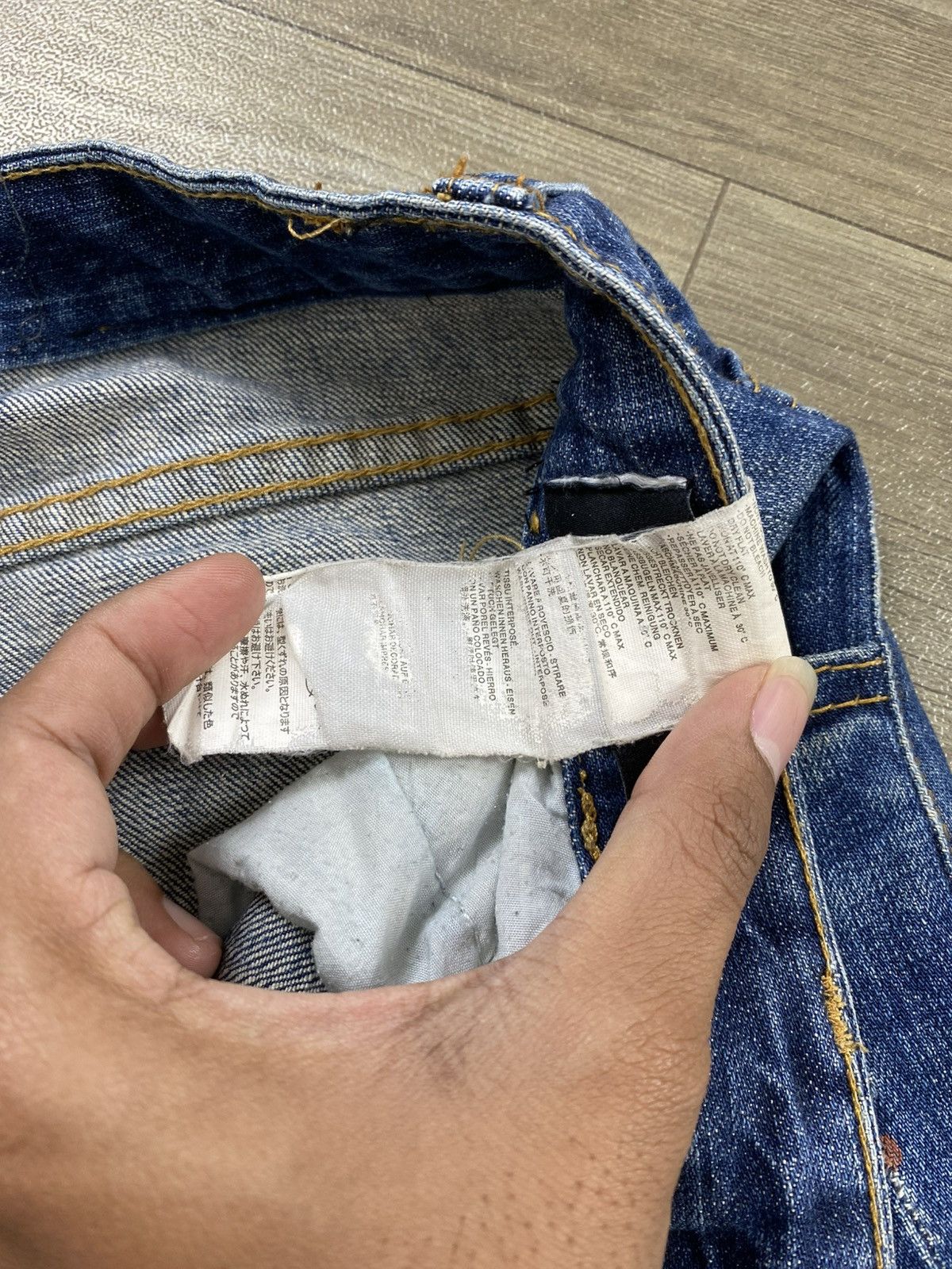 Dsquared2 2000s Dsquared2 Busted Distressed Patch Y2K Hype Faded Jeans Size US 31 - 11 Thumbnail
