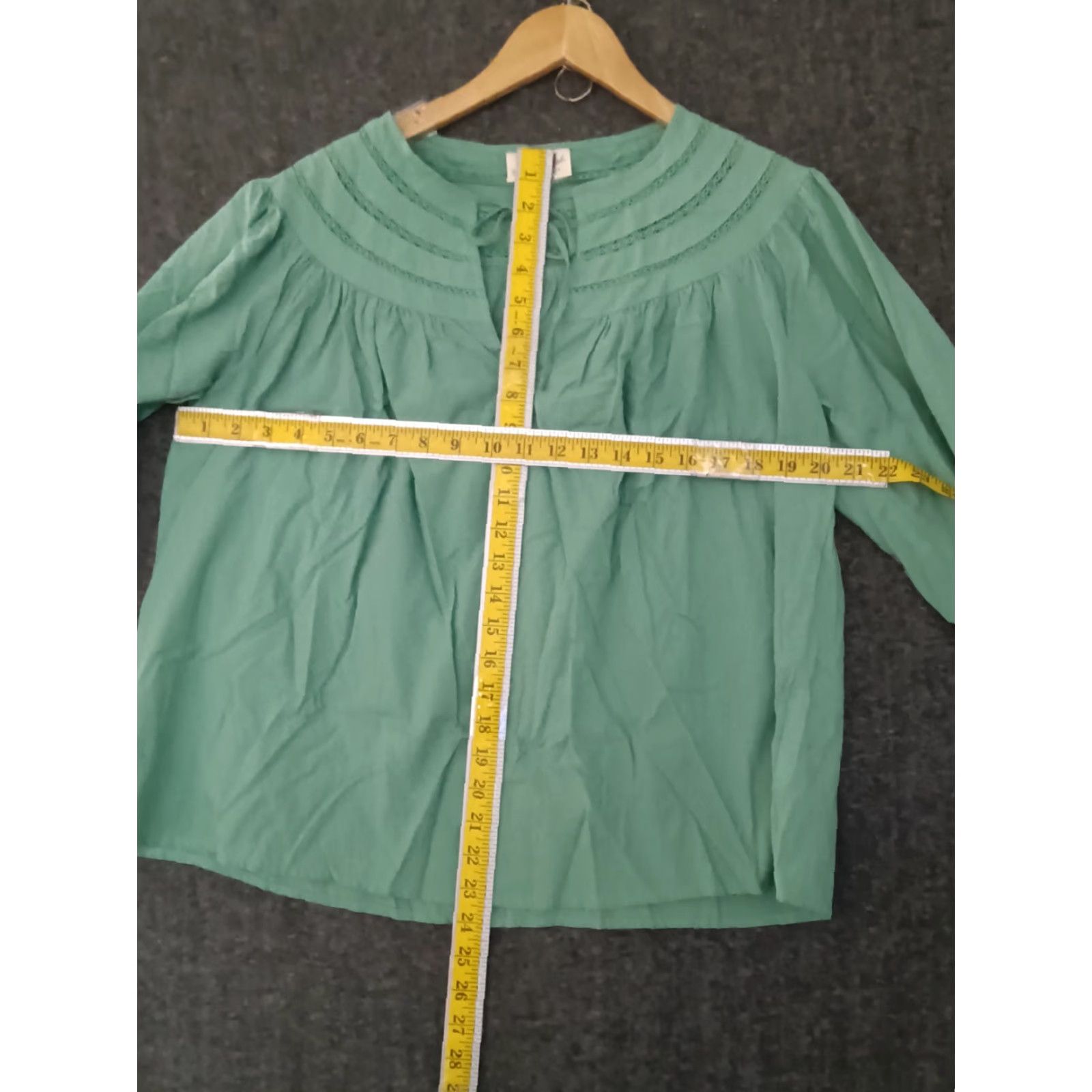 Vintage Universal Thread Blouse Women Size S Green Balloon Sleeve Tie Front V Blouse Womens Size S / US 4 / IT 40 - 4 Thumbnail