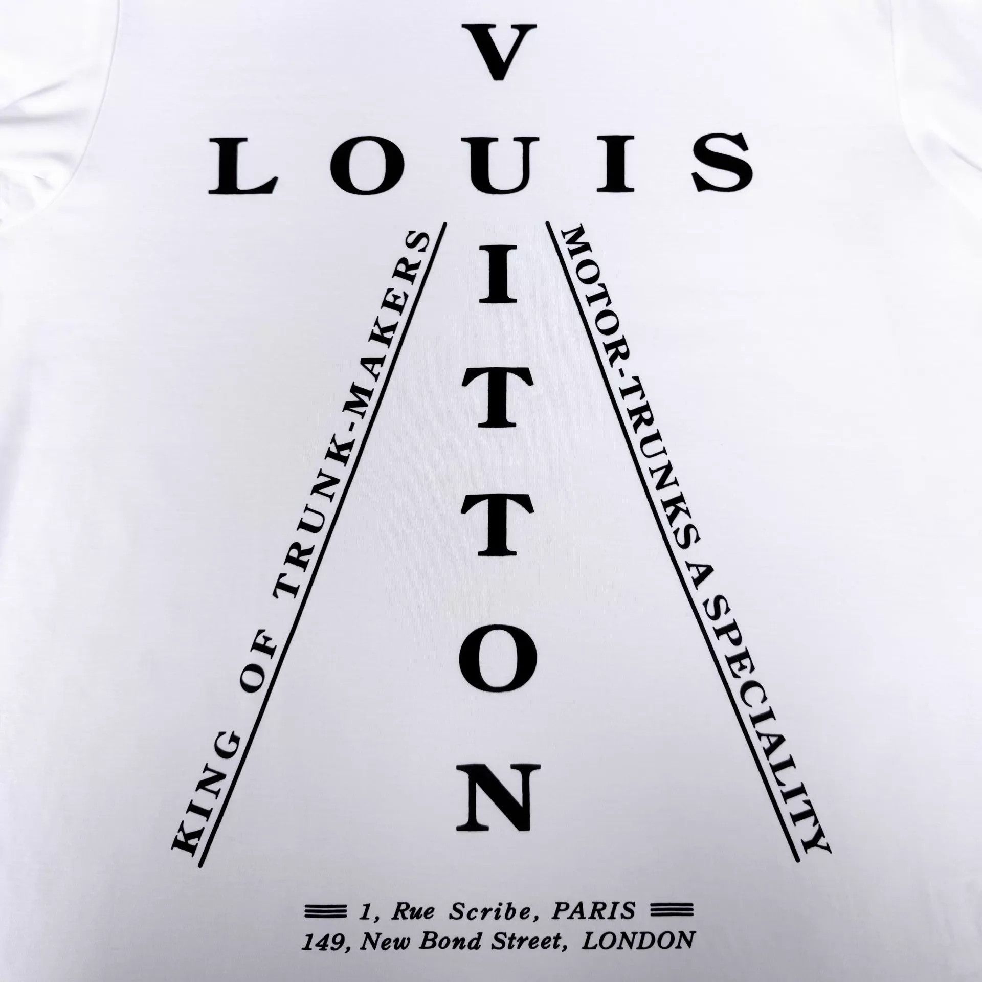 Louis Vuitton Louis Vuitton White Twisted Trefoil Logo T-shirt XXL Unisex Size US XXL / EU 58 / 5 - 4 Thumbnail