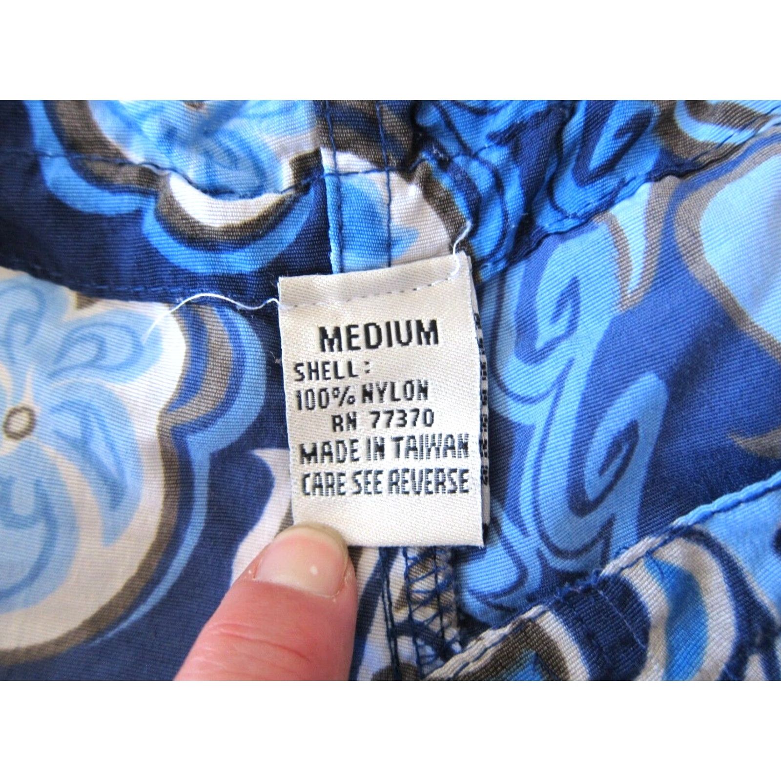 Vintage VINTAGE TYR Board Short Men Medium Blue 90s Floral 100% Nylon Surf Swim Bottom 4 pockets Size US 31 - 4 Thumbnail