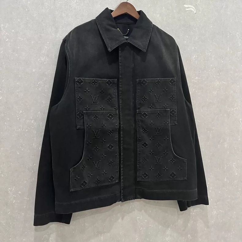 Louis Vuitton Louis Vuitton Washed Worn Solid Logo Lapel Casual Long-Sle Size US L / EU 52-54 / 3 - 3 Thumbnail