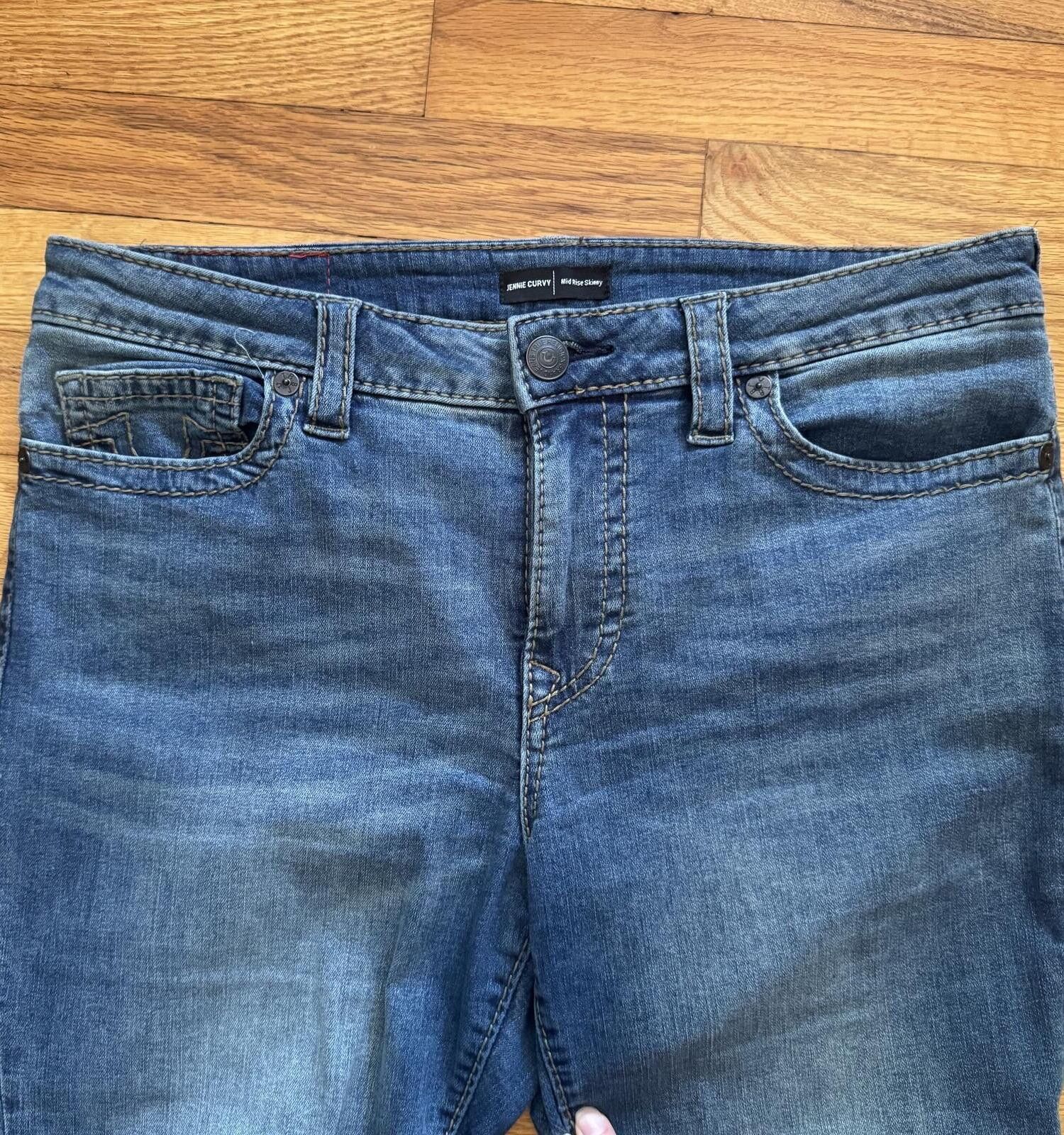 True Religion True Religion Jennie Curvy Mid Rise Skinny Jeans Size 31 Size 31" - 5 Thumbnail