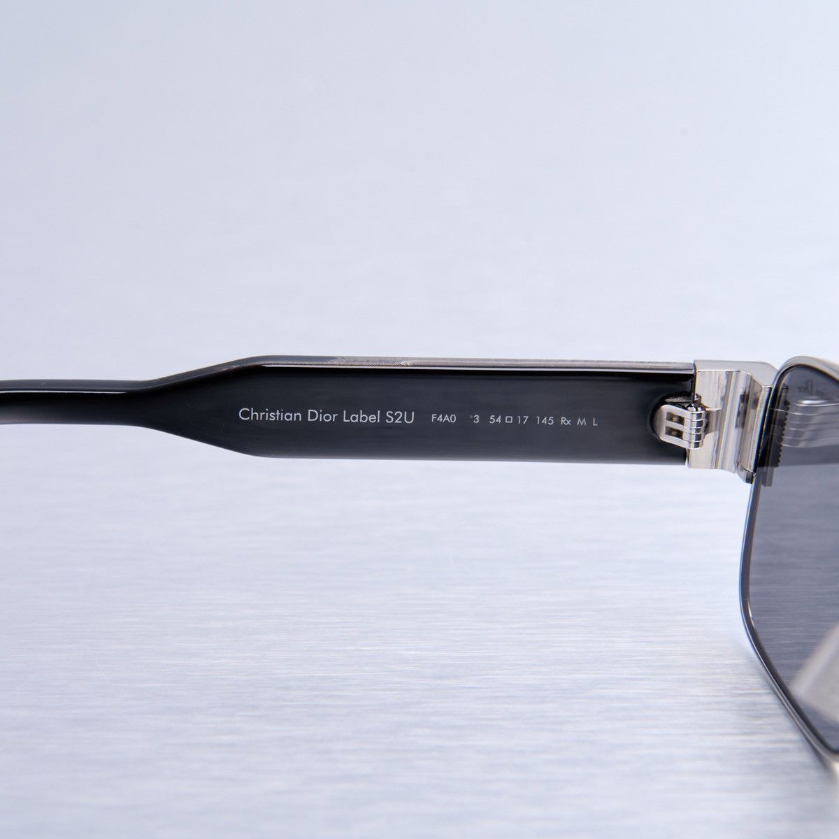 Dior CHRISTIAN DIOR LABEL S2U F4A0 SUNGLASSES Size ONE SIZE - 6 Thumbnail
