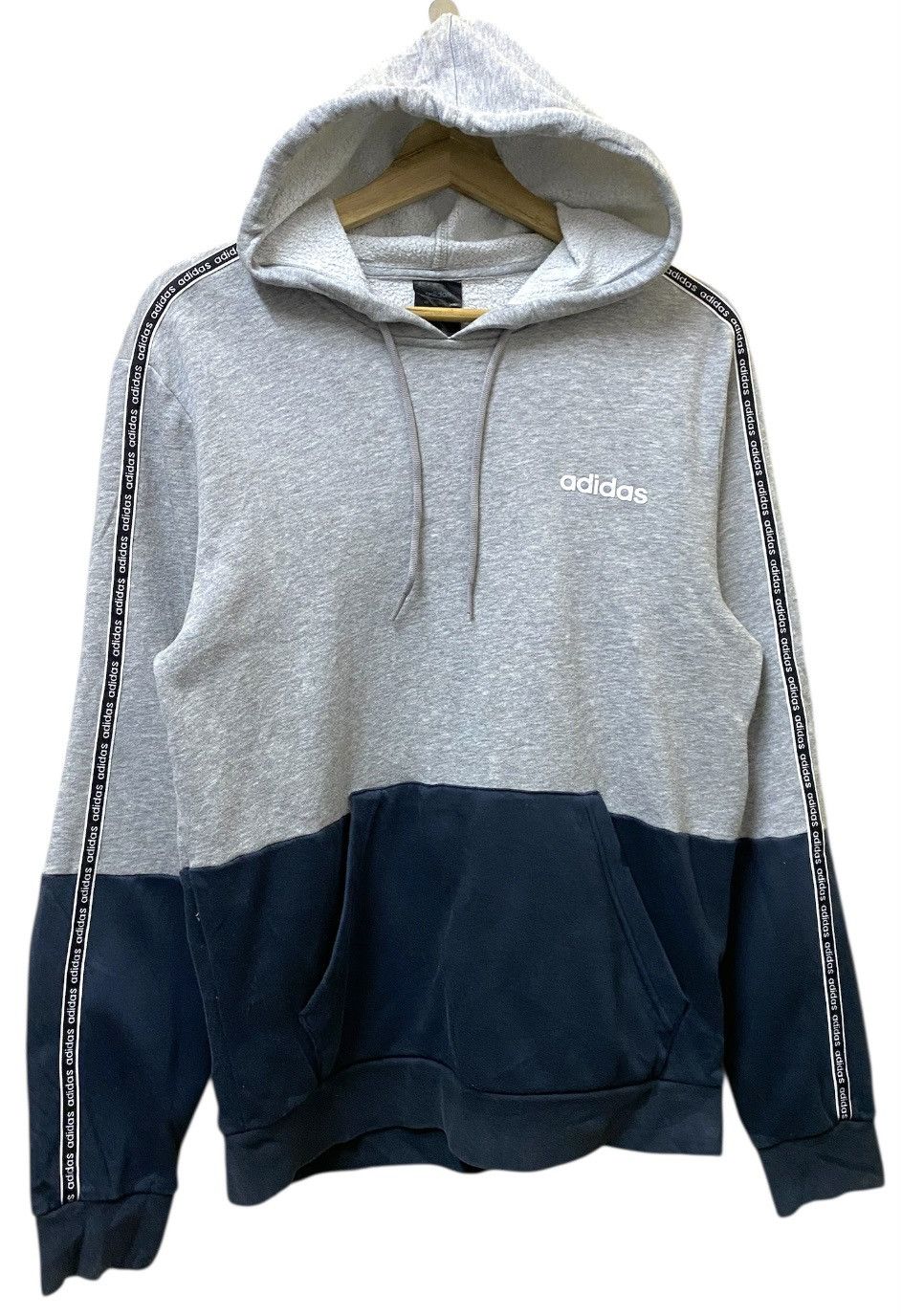 Adidas Adidas Hoodie Small Logo Size US M / EU 48-50 / 2 - 1 Thumbnail