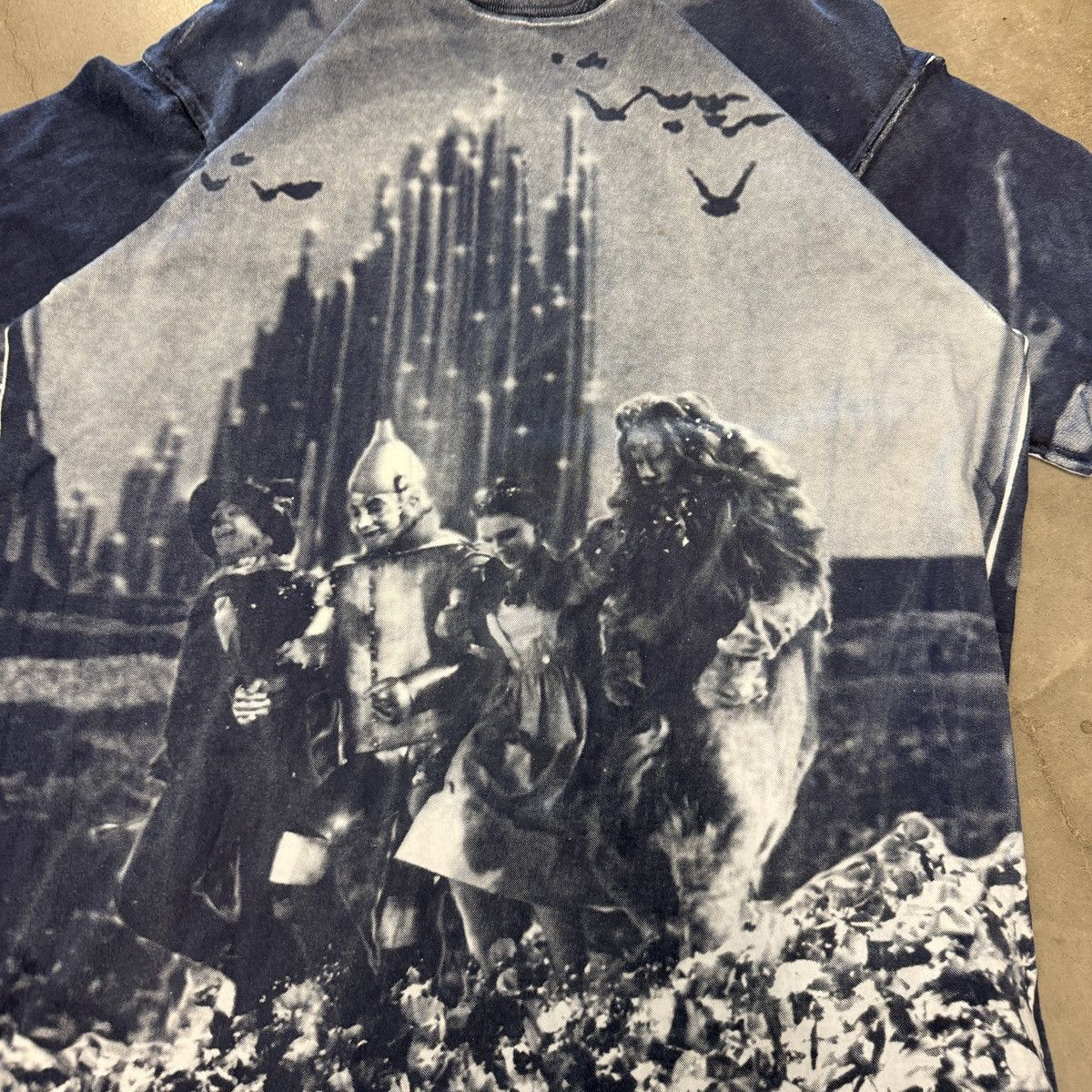 Vintage Vintage 1992 Stanley DeSantis Wizard of Oz AOP Size US XL / EU 56 / 4 - 3 Thumbnail