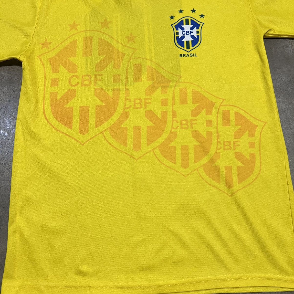 Vintage Vintage Y2K Brazil Soccer Jersey Neymar National Team Size US L / EU 52-54 / 3 - 4 Thumbnail