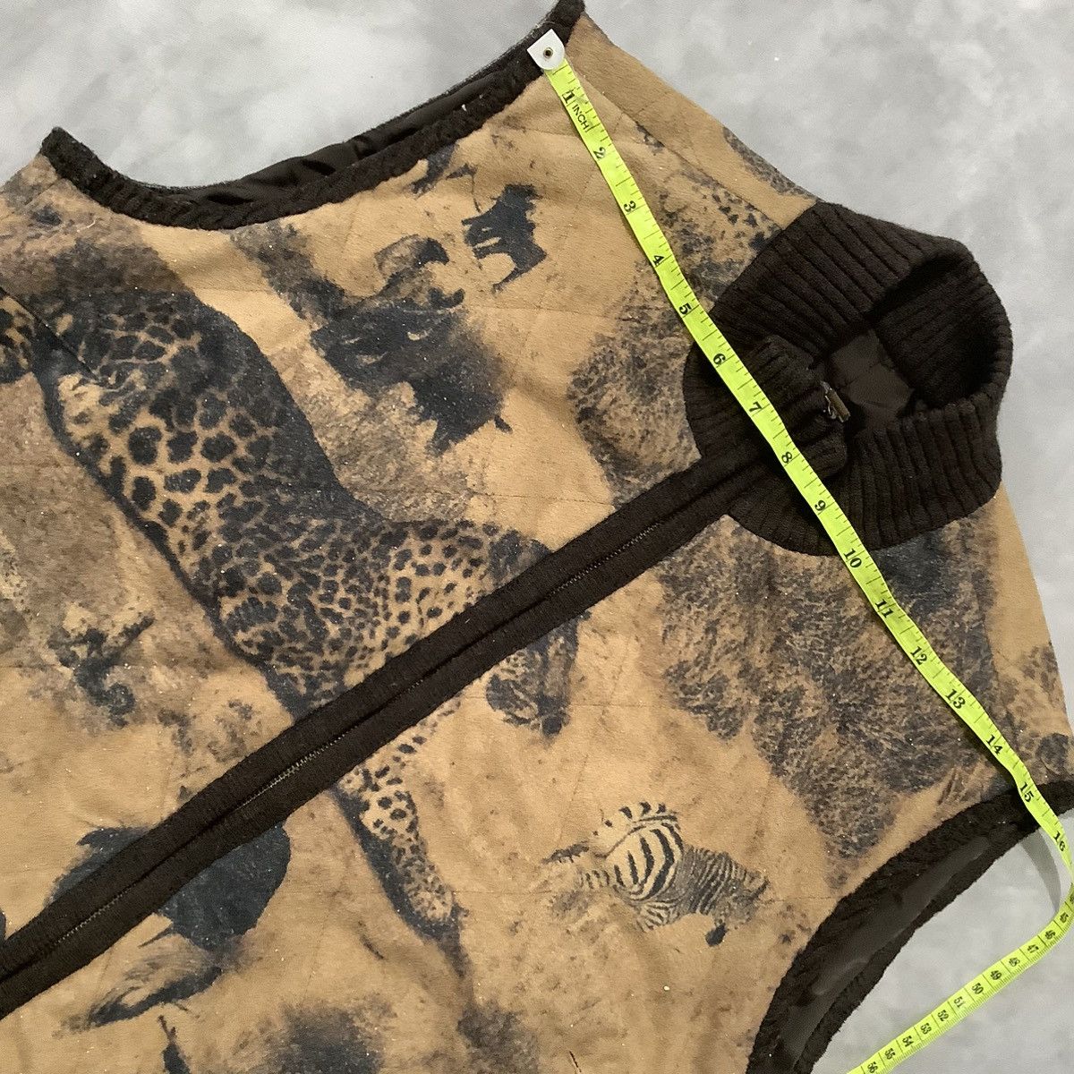 Art Comes First × Japanese Brand Need Gone❗️ Animal All Over Printed Vest La Moda Goji Size US M / EU 48-50 / 2 - 12 Thumbnail