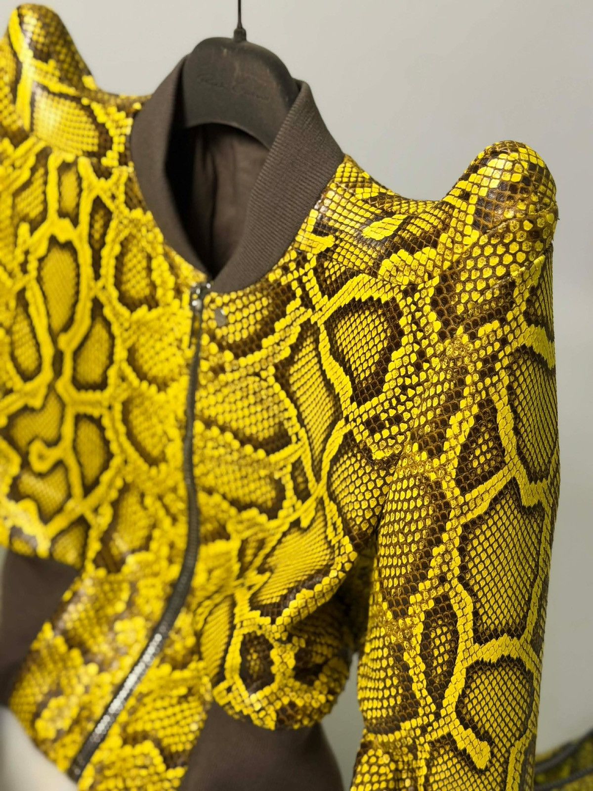 Rick Owens SS23 Rick Owens Python Leather Bomber Jacket in Lemon Yellow Size S / US 4 / IT 40 - 5 Thumbnail