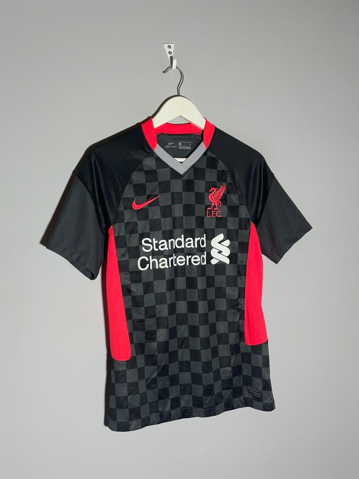 Nike Liverpool FC Nike 2020/21 Third Y2k Football Shirt Size US S / EU 44-46 / 1 - 2 Thumbnail