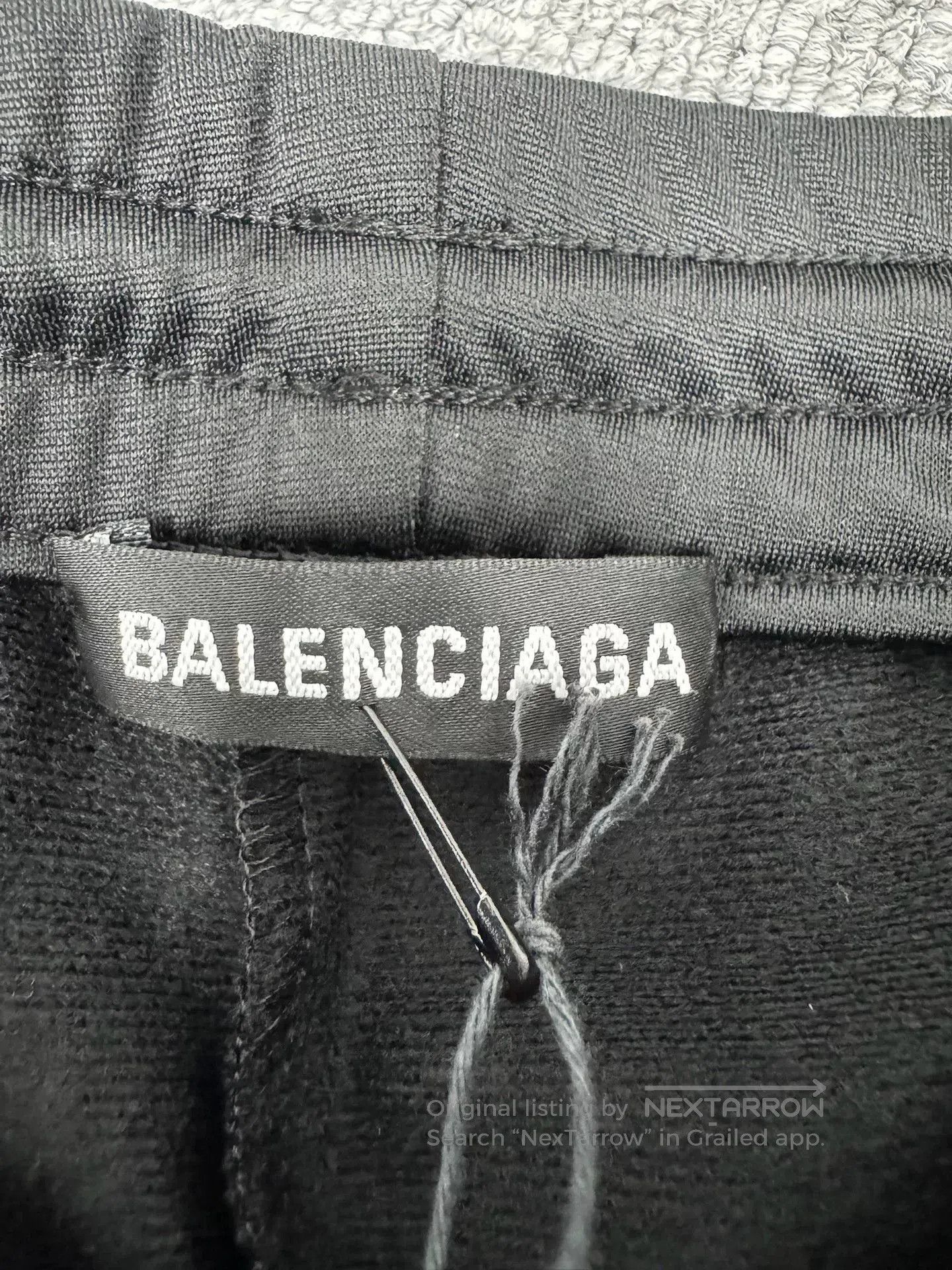Balenciaga Balenciaga Side Logo Nylon Pants. Size US 36 / EU 52 - 7 Thumbnail