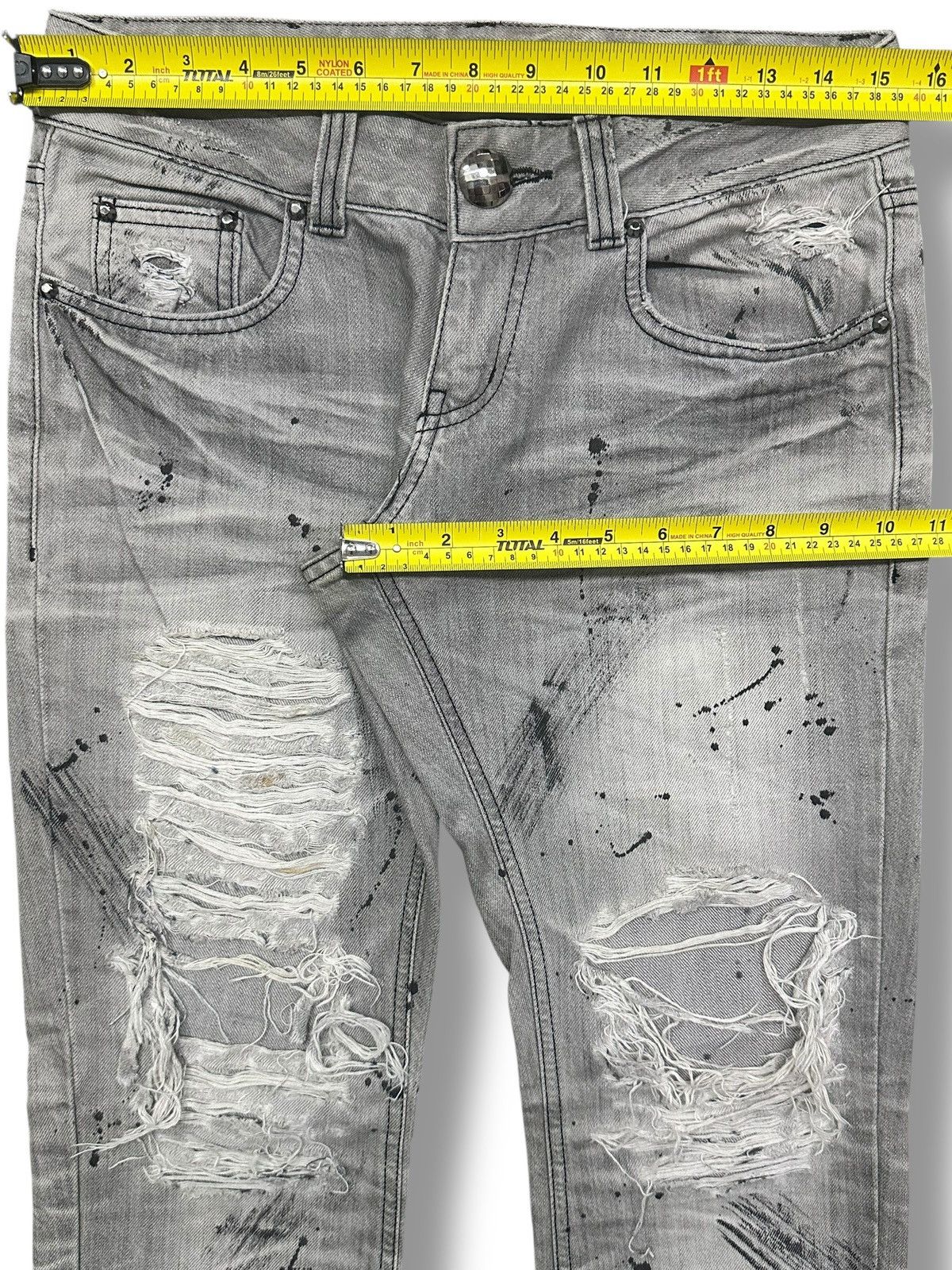 Lip Service Vintage LIP SERVICE Distressed Jeans with Painted & Faded Size US 31 - 18 Thumbnail