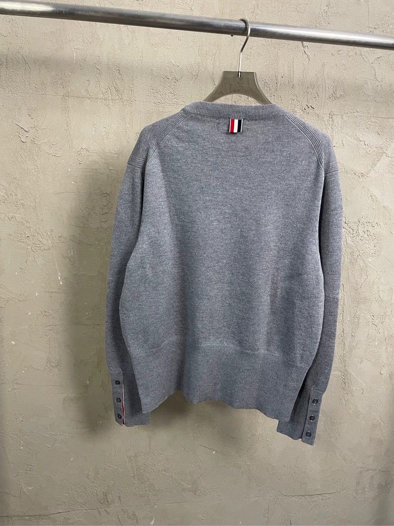 Thom Browne Thom Browne Size 4 Gray embroidered puppy wool round-neck Size S / US 4 / IT 40 - 2 Thumbnail