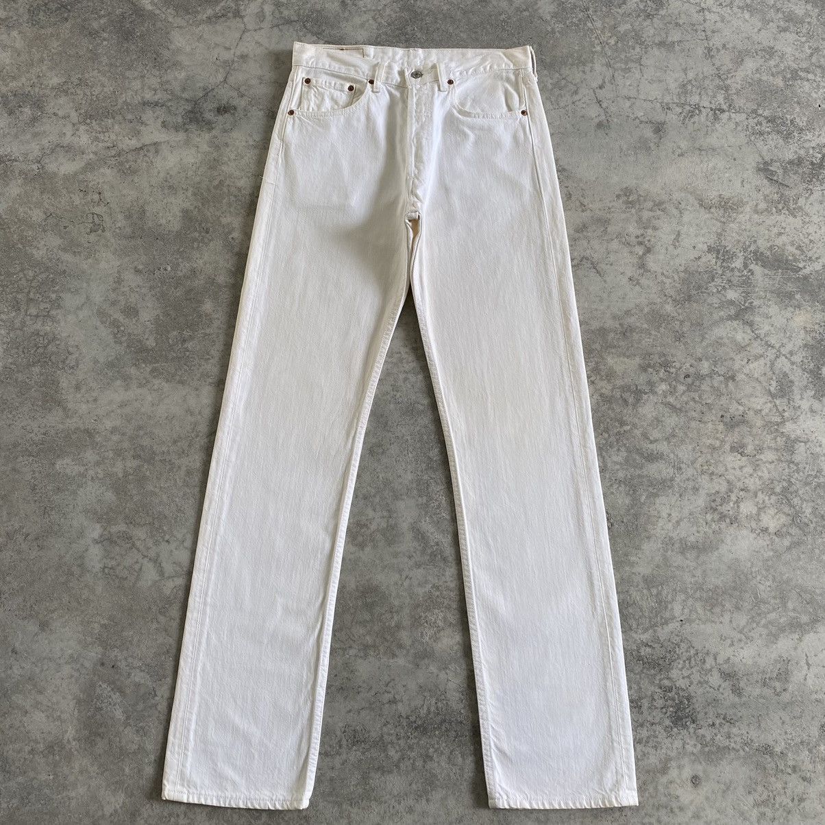 Levi's Size 30x34 Vintage 2004 Levi’s 501 Off White Denim Jeans Size US 30 / EU 46 - 1 Thumbnail