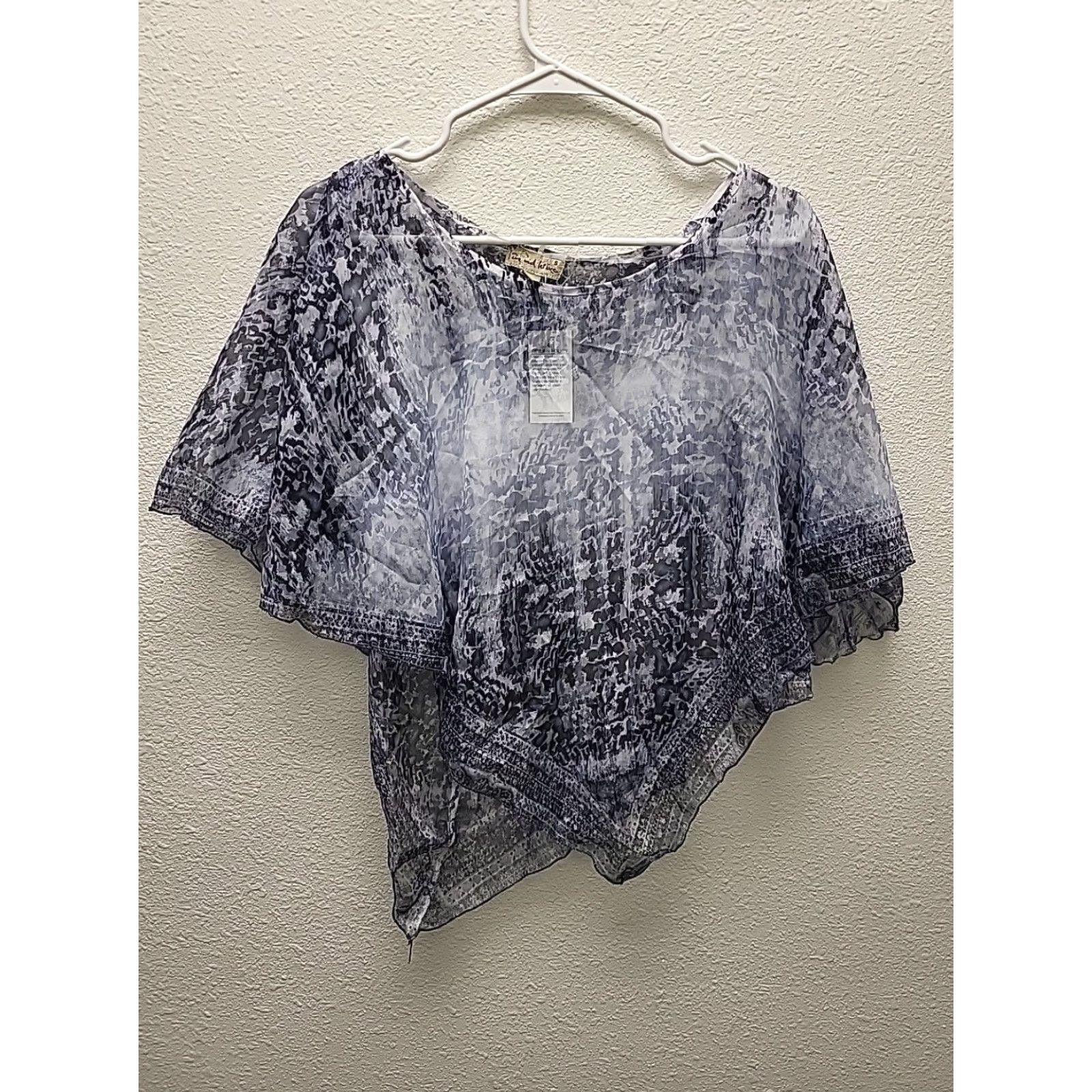 Olive LIVE AND LET LIVE Silk Shawl Women's Small Blue Off the Shoulder Geometric Lightweight NWT Shawl Style 90s? Size S / US 4 / IT 40 - 2 Thumbnail