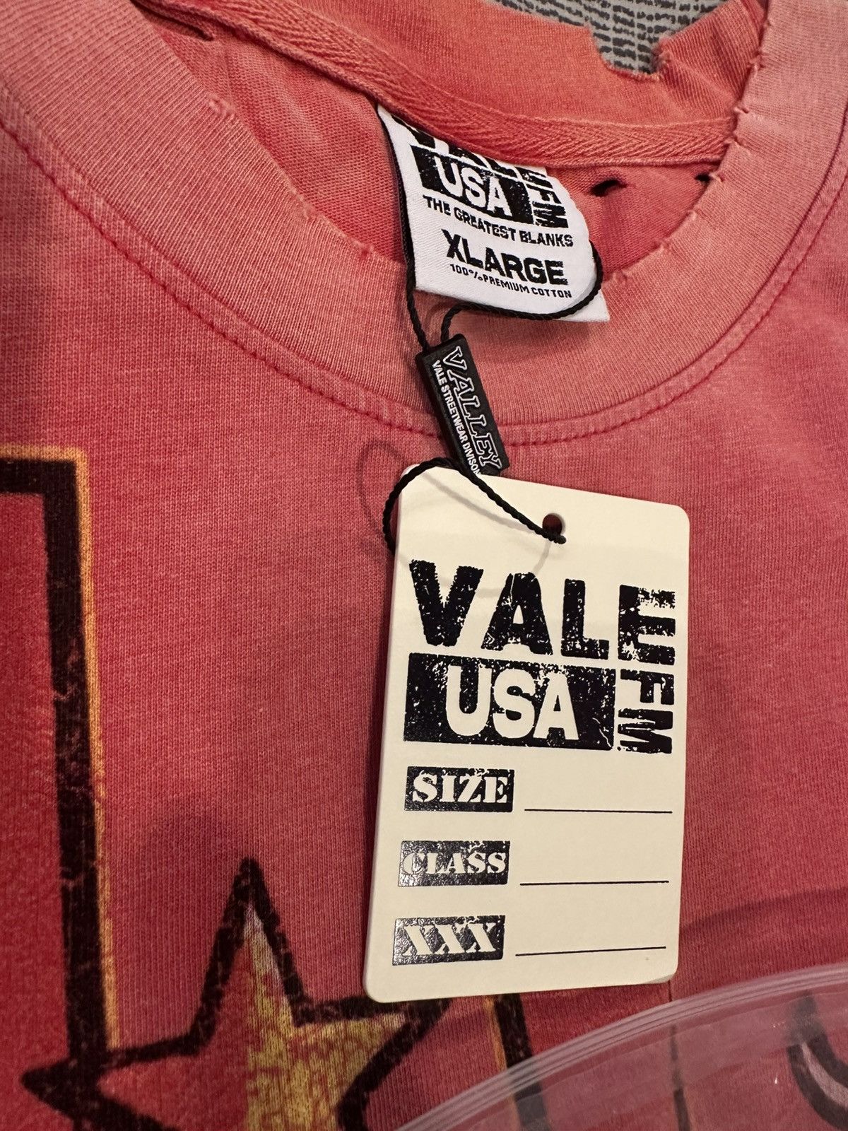 Vale Vale trashed red sun tee valley dreams t-shirt Size US XL / EU 56 / 4 - 8 Thumbnail