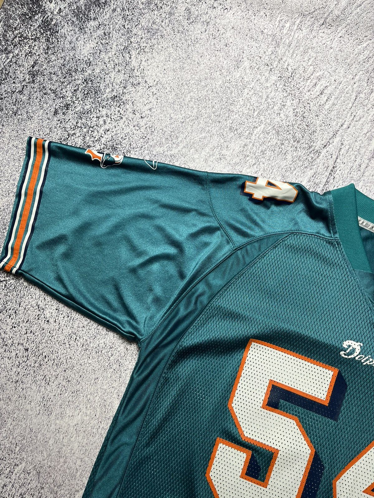 NFL Vintage REEBOK Miami Dolphins Thomas #54 Teal NFL Jersey Size US L / EU 52-54 / 3 - 7 Thumbnail