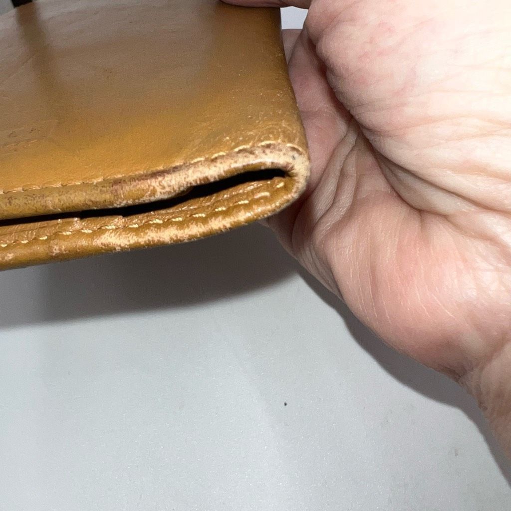 Levenger Fine Leather Tools Bi Fold Wallet