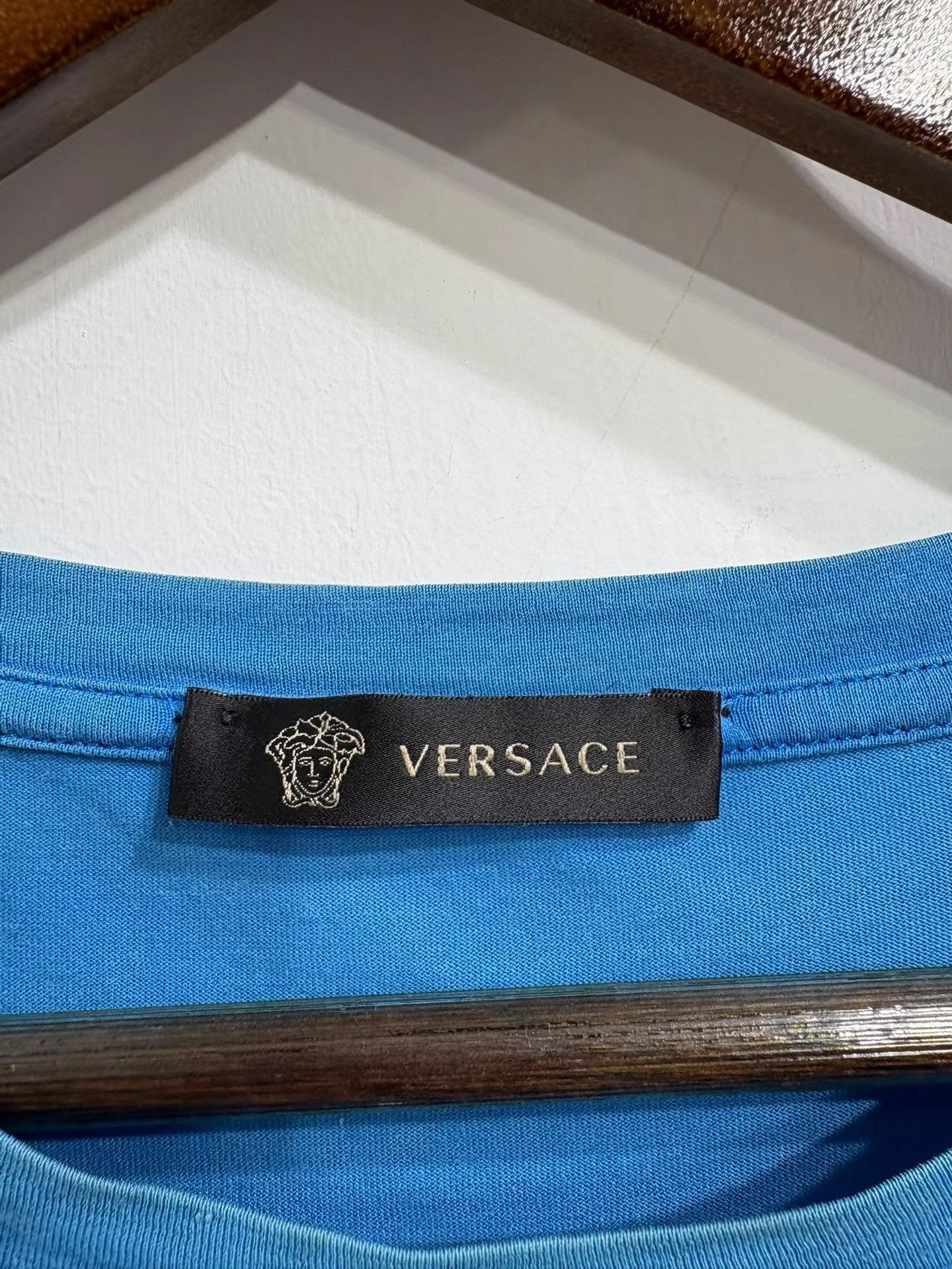 Versace Versace Medusa Head Blue Short Sleeve T-shirt K29 Size US M / EU 48-50 / 2 - 4 Thumbnail
