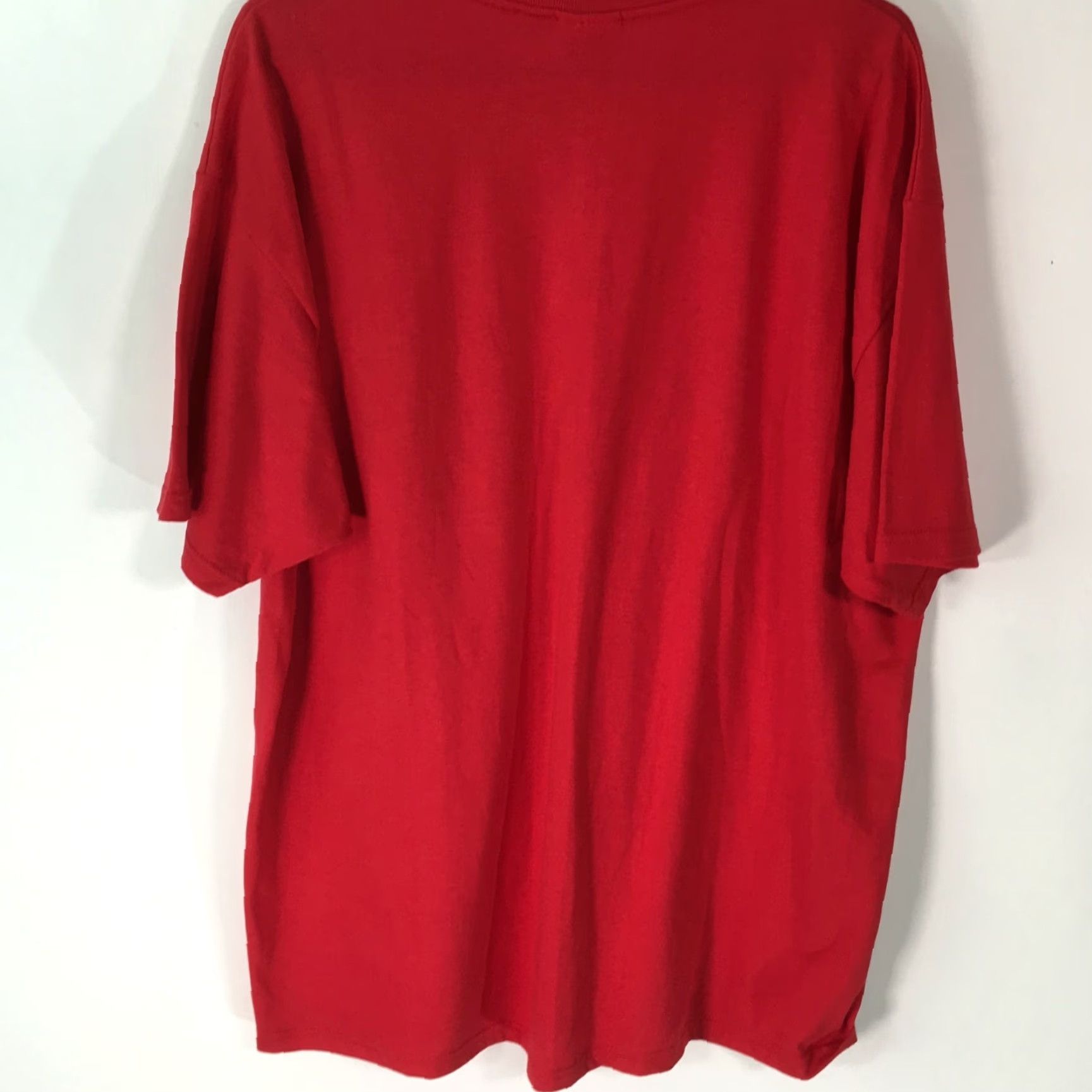 Hanes Hanes T-Shirt Unisex Adults XL Red 50/50 Heavyweight Crew Neck Short Sleeve Graphic 2000 Eaton High Sports Vintage No Size US XL / EU 56 / 4 - 2 Thumbnail