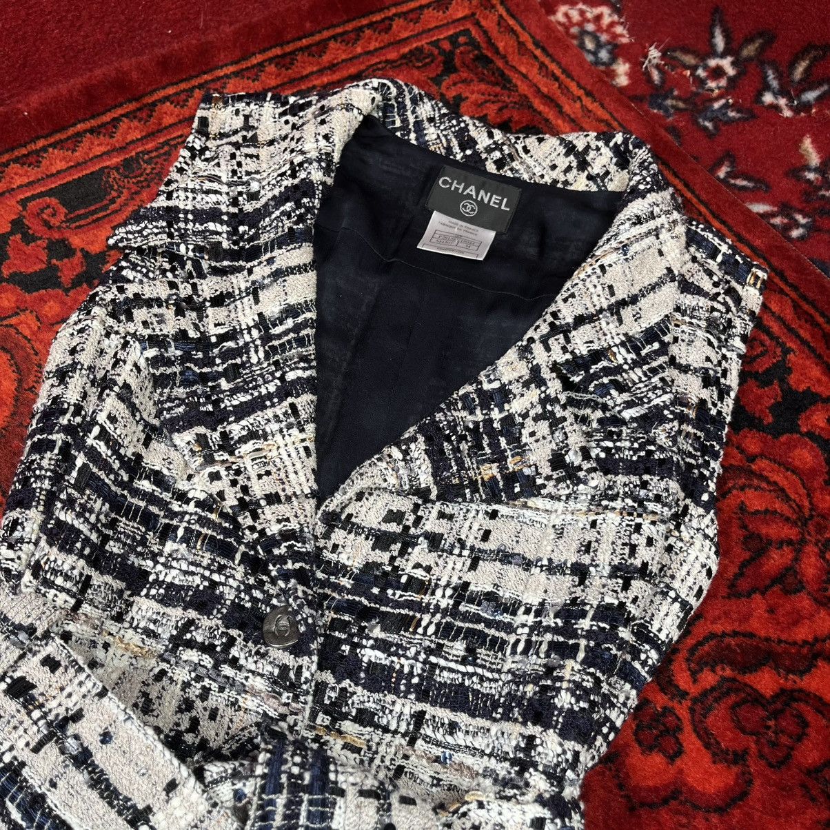 Chanel CHANEL Spring 2006 Tweed Bouclé Belted Dress CC Buttons Size S / US 4 / IT 40 - 7 Thumbnail