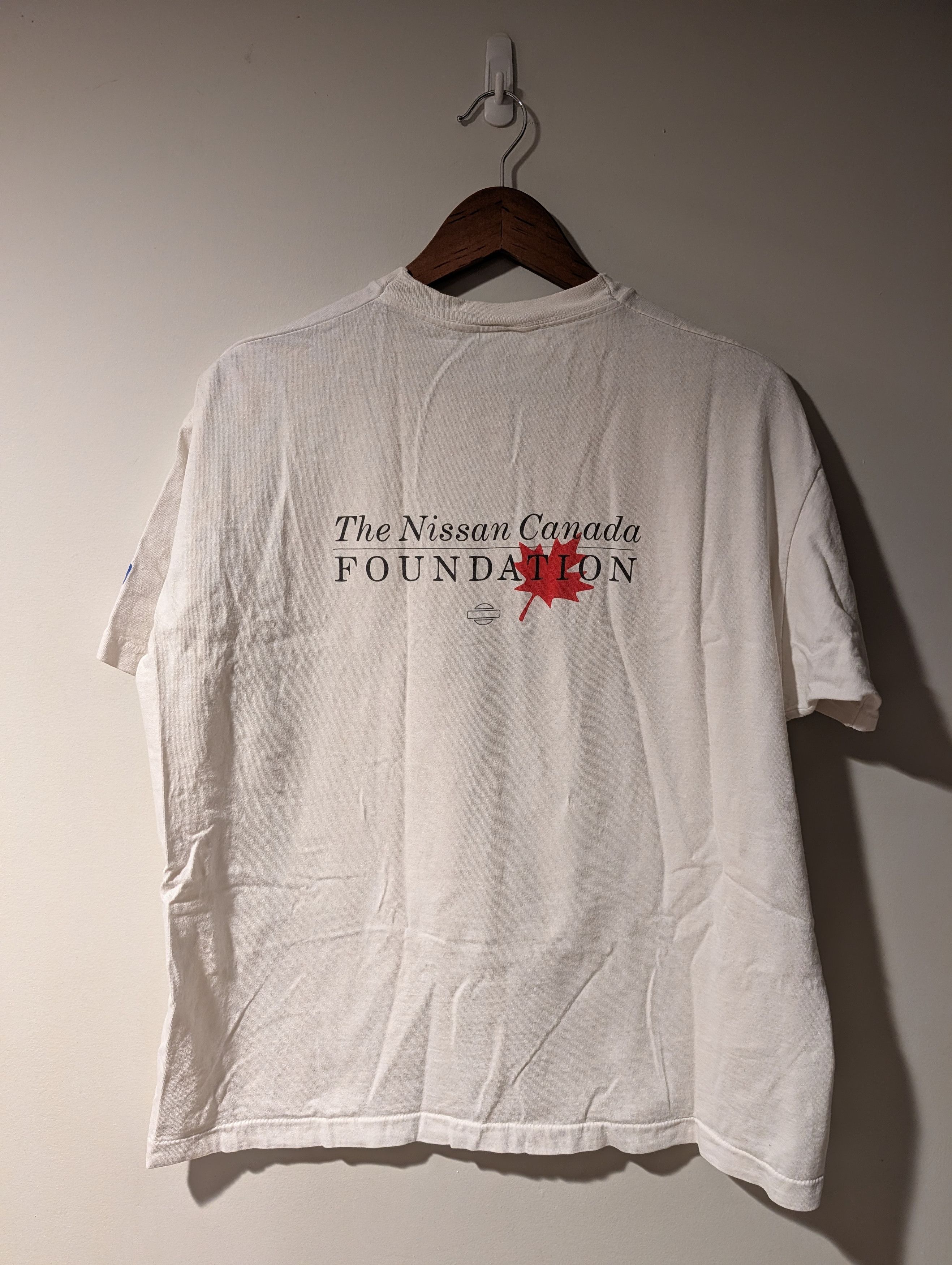 Nissan Vintage Nissan Canada Foundation Meals on Wheels T-Shirt Size US XL / EU 56 / 4 - 1 Thumbnail