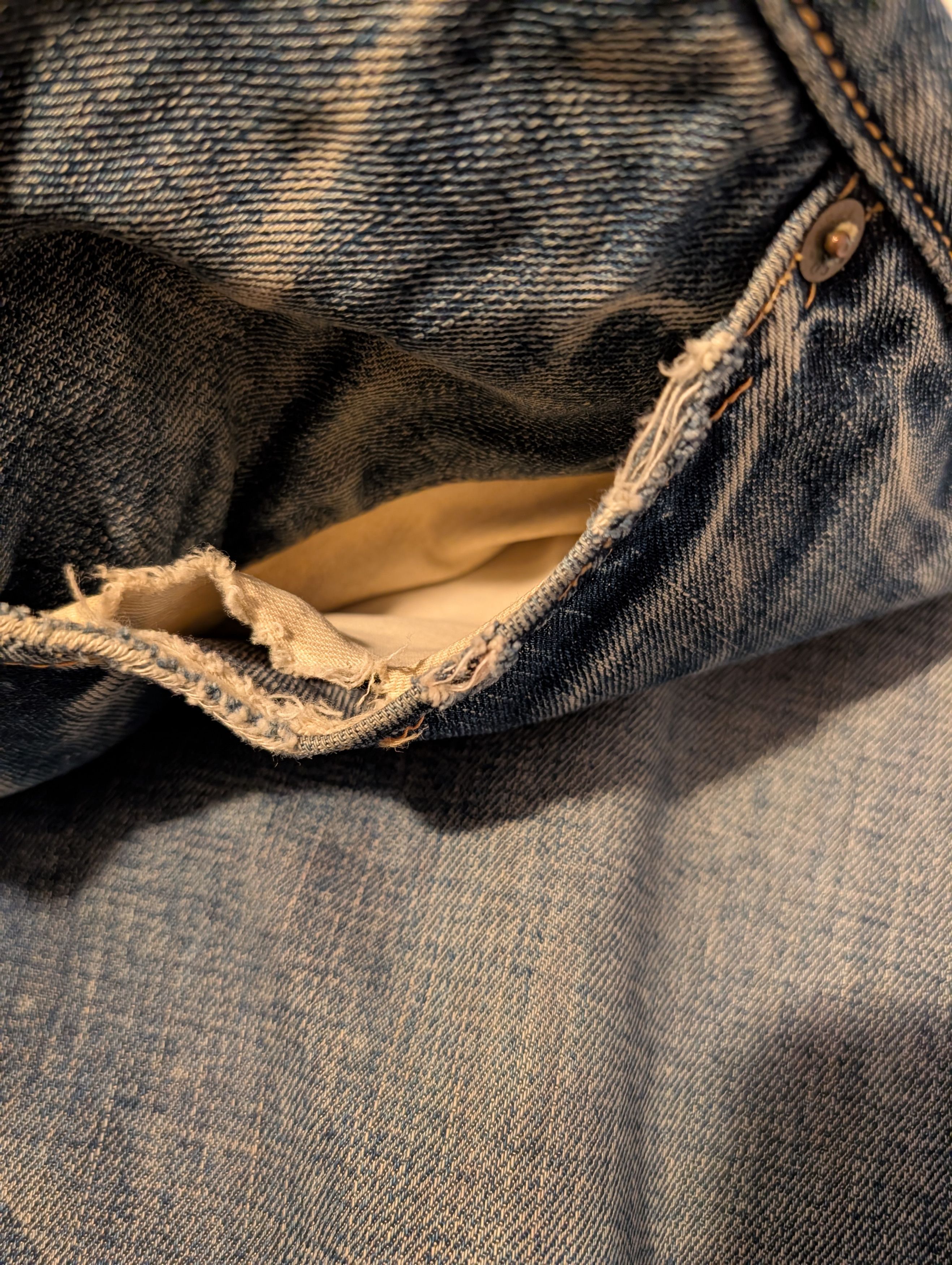 Levi's × Levi's Vintage Clothing LEVI'S VINTAGE CLOTHING DISTRESSED PROCESS JEANS Size US 32 / EU 48 - 21 Thumbnail