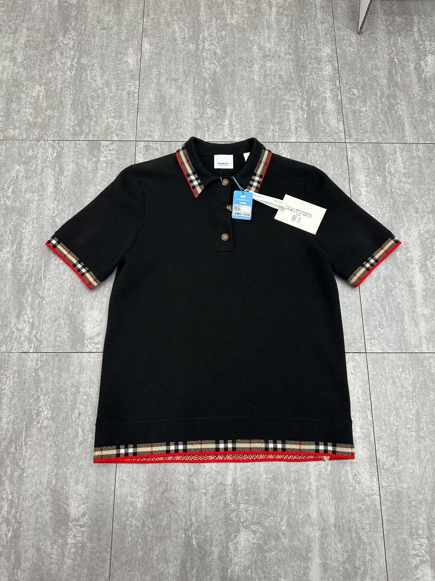 Burberry Burberry Plaid Black Polo m Men Size US M / EU 48-50 / 2 - 1 Thumbnail