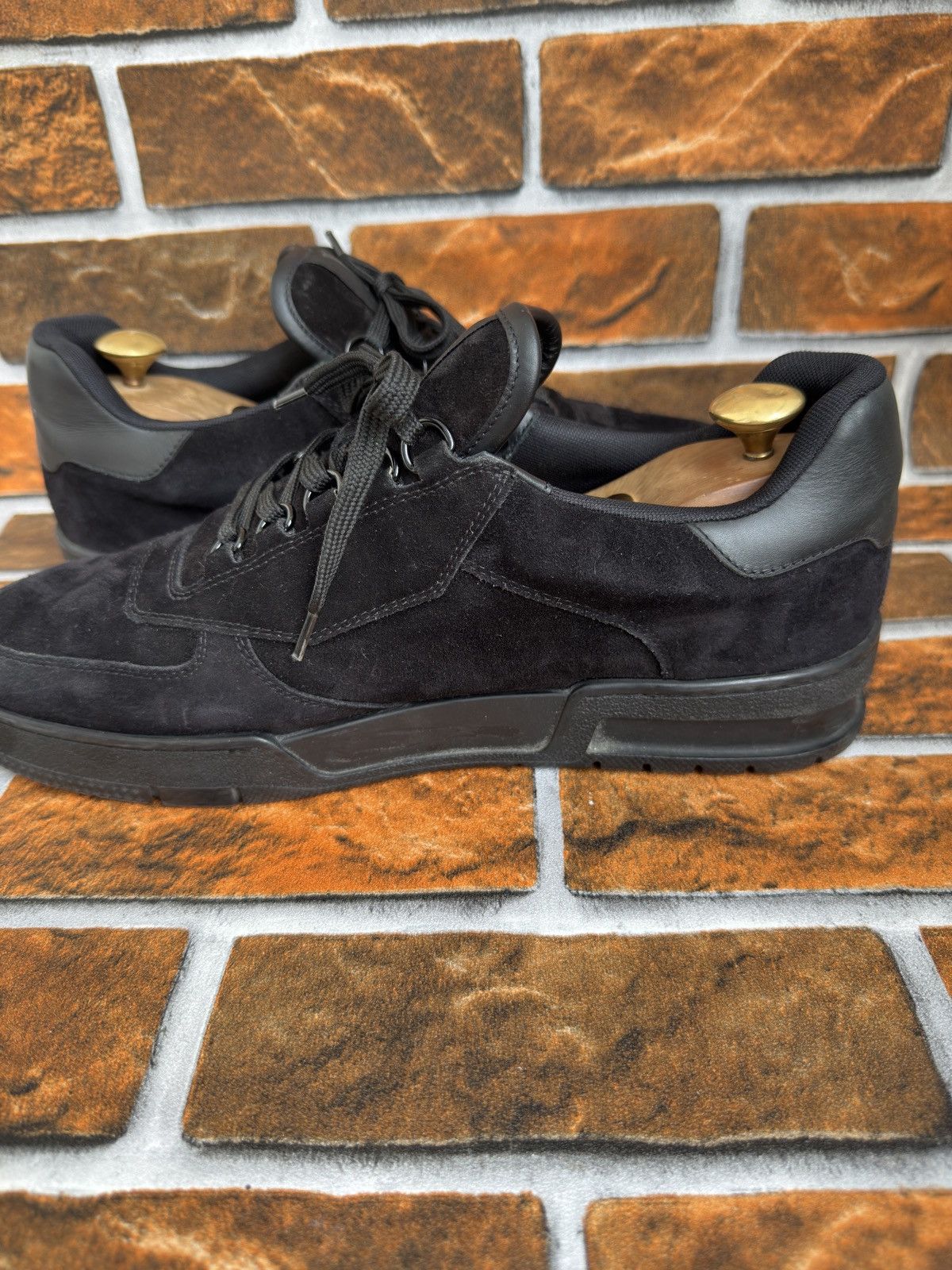 Louis Vuitton LV Trainer Shoes Suede Louis Vuitton Sneaker Trainers Size US 9.5 / EU 42-43 - 10 Thumbnail