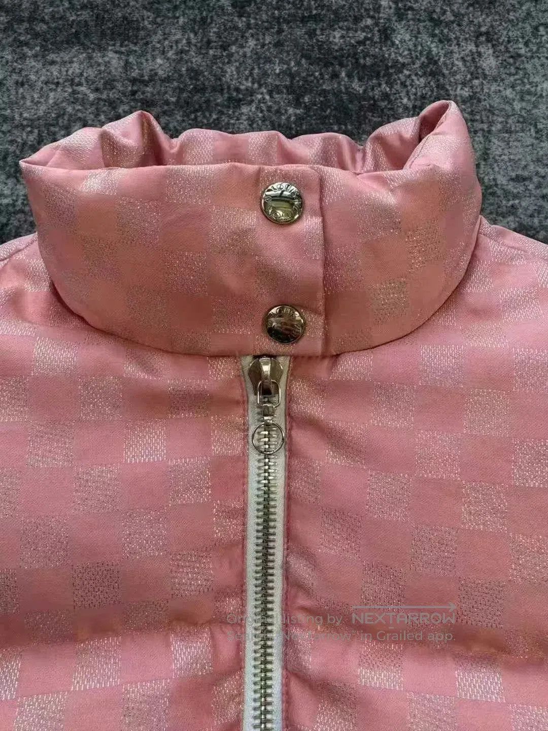 Louis Vuitton Louis Vuitton Pink Quilted Down Jacket. Size XXS / US 00 / IT 34 - 3 Thumbnail
