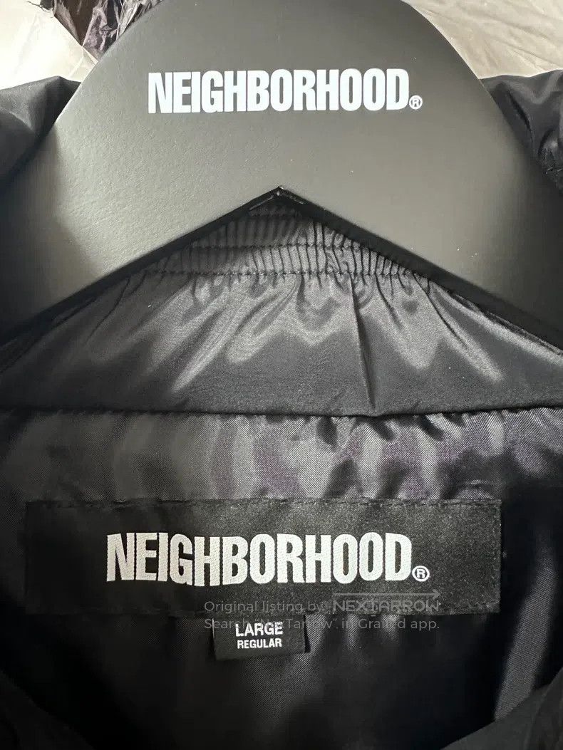 Neighborhood Neighborhood Contrast color letter print stand collar long Size US L / EU 52-54 / 3 - 5 Thumbnail