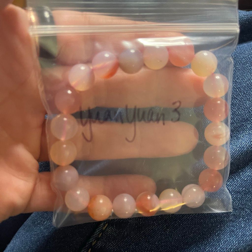 Other Yuan yuan Agate bracelet striped layers light rainbow colors stretch 10mm 7.5” natural crystal Size ONE SIZE - 10 Thumbnail