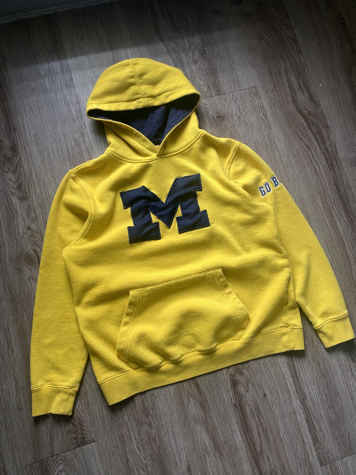 Vintage 00s Michigan Wolverines Hoodie Size US S / EU 44-46 / 1 - 2 Thumbnail