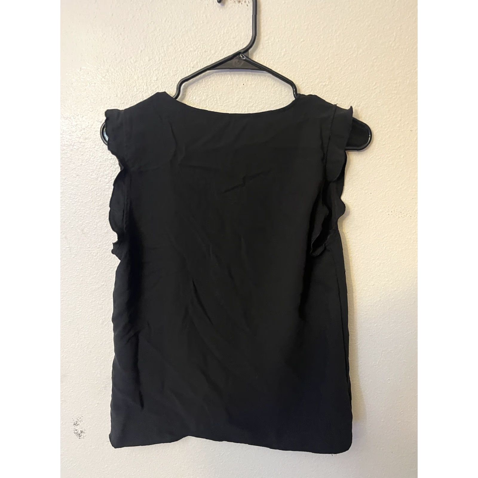 H&M H&M Blouse Shirt Women V Neck Black Ruffle Sleeve Size 4 Bohemian Classic Lightweight Sheer Chiffon Size S / US 4 / IT 40 - 2 Thumbnail