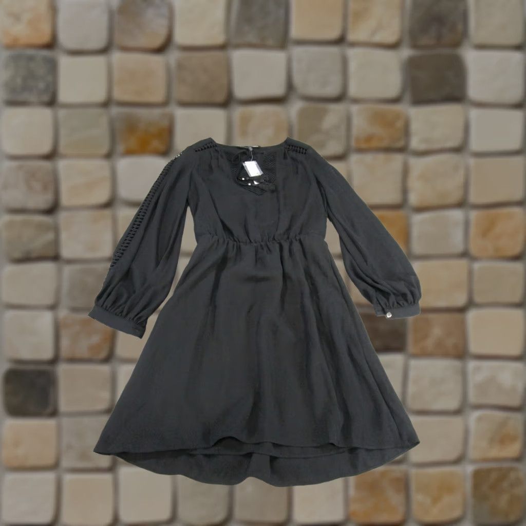 White House Black Market White House Black Market Dress Womens 00 Black Puff Sleeve V-Neck Fit & Flare Short Short Black Womens Size XXS / US 00 / IT 34 - 1 Thumbnail