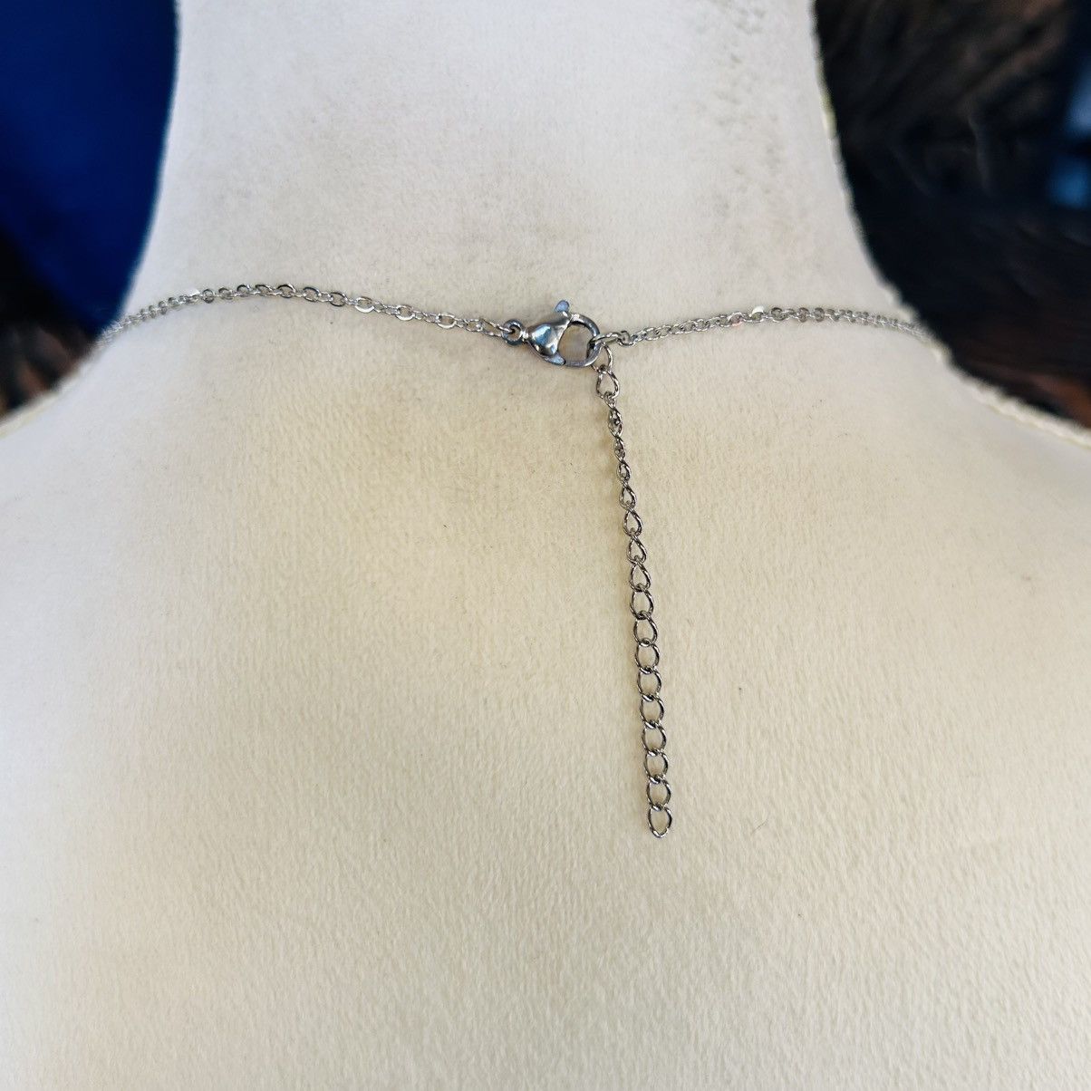 Handmade Handcrafted elegant bead capped vintage glass pearl necklace Size ONE SIZE - 4 Thumbnail