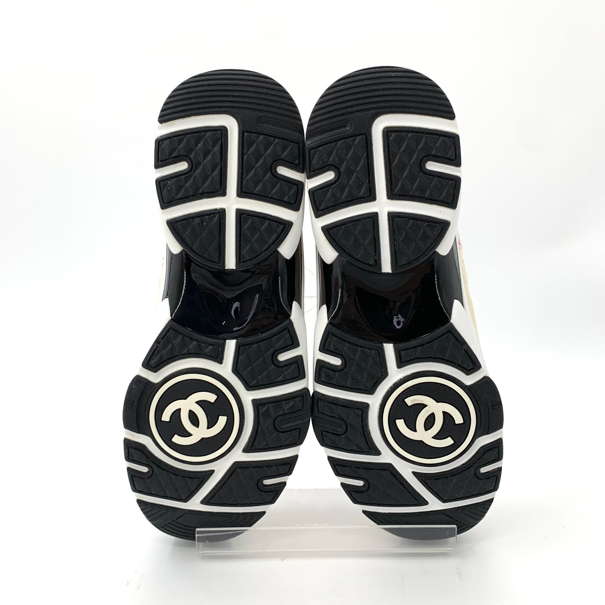 Chanel Chanel Tweed & Leather Pink/Beige Lace-Up Sneakers Size US 7.5 / IT 37.5 - 5 Thumbnail