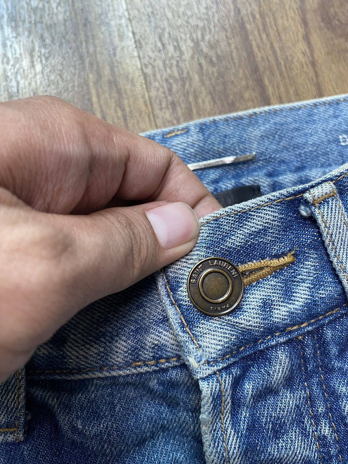 Hedi Slimane × Saint Laurent Paris Saint Laurent D01 Blue Washed Jeans Size US 29 - 5 Thumbnail