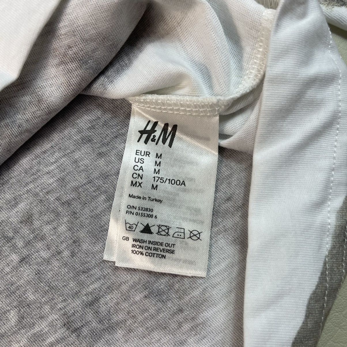 H&M × Maison Margiela Maison Margiela - H&M - Trompe L’Oeil - Aw 2004 - Sweater Size US M / EU 48-50 / 2 - 3 Thumbnail